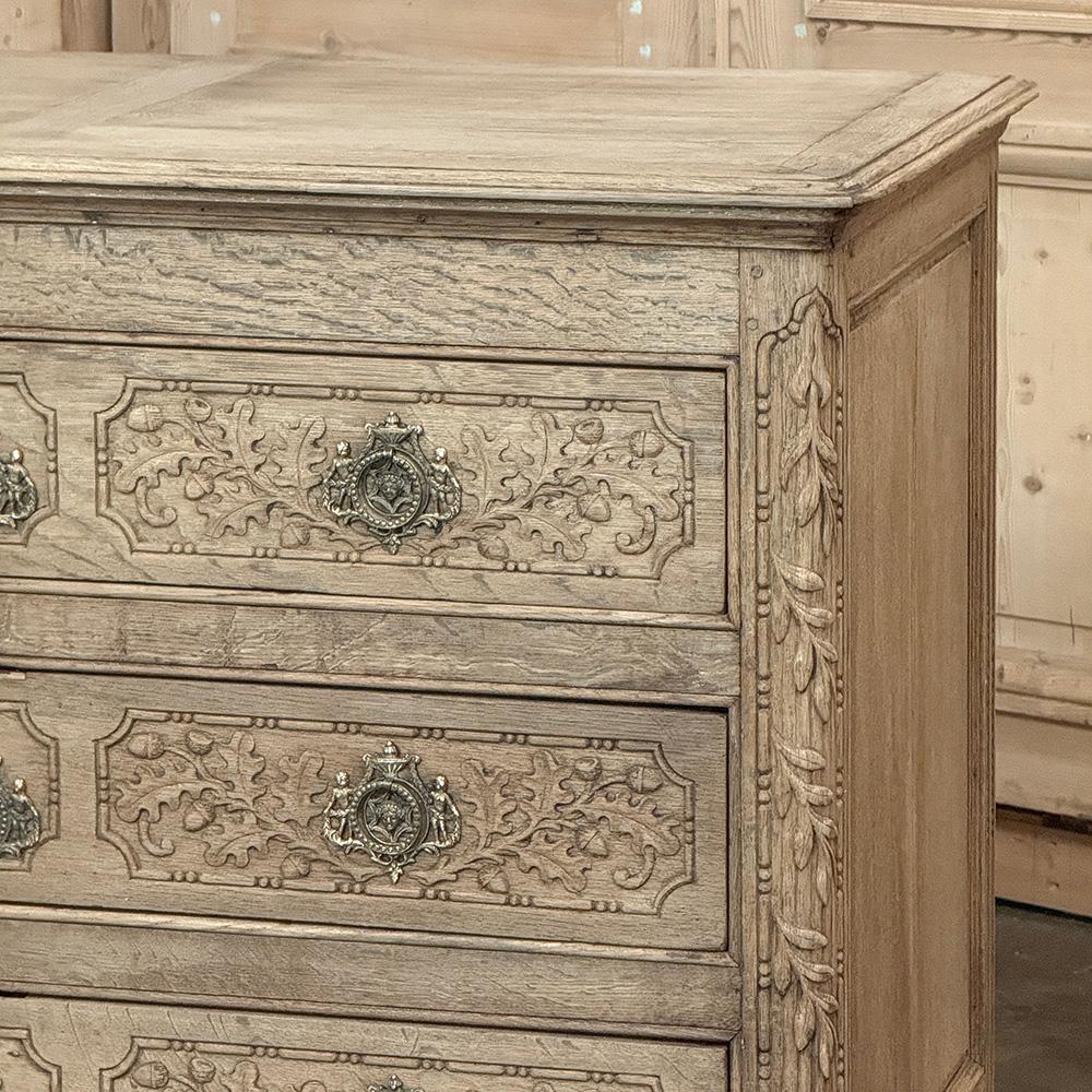 18th Century French Louis XVI Commode in Stripped Oak For Sale 3