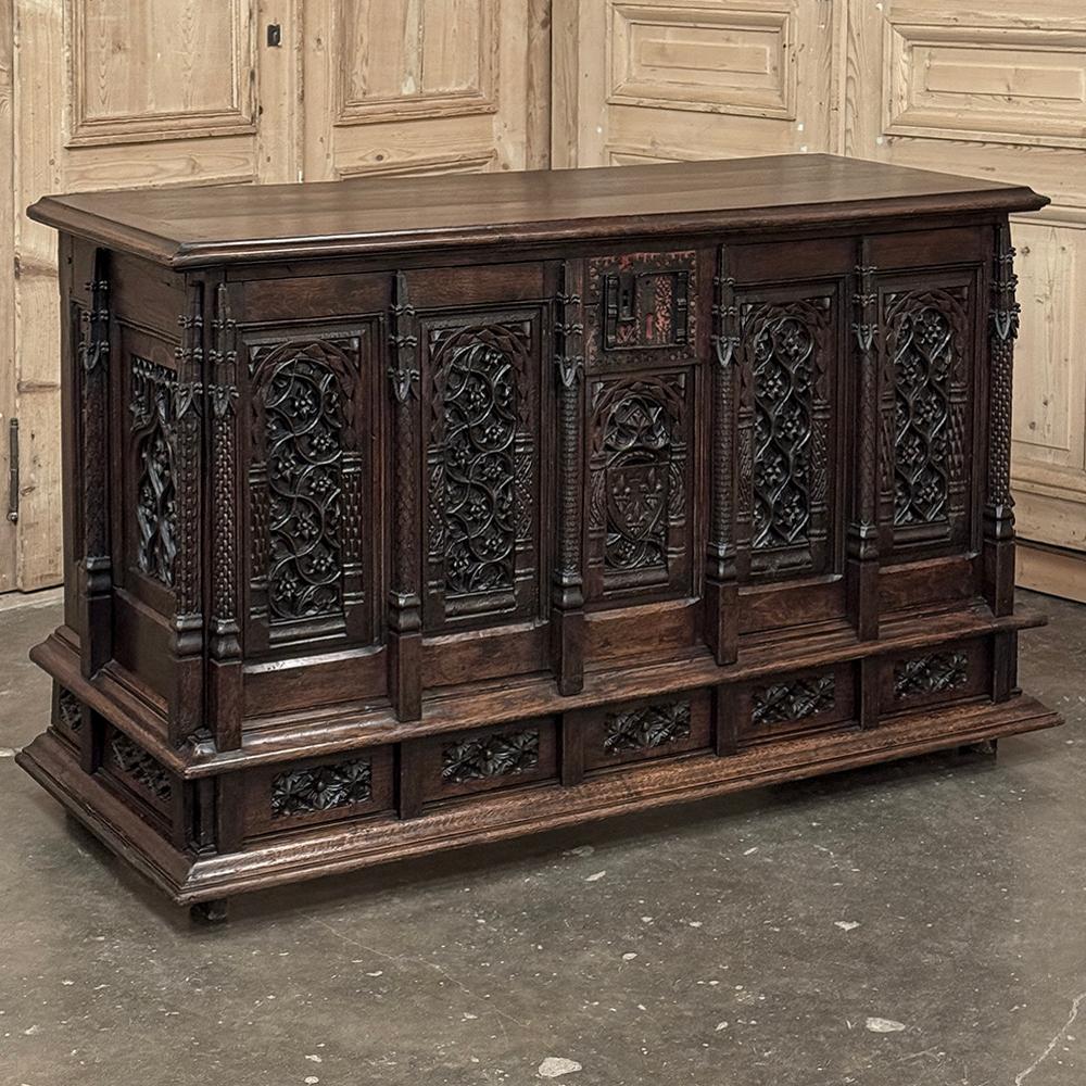 Gotico Credenza gotica francese del XIX secolo in vendita