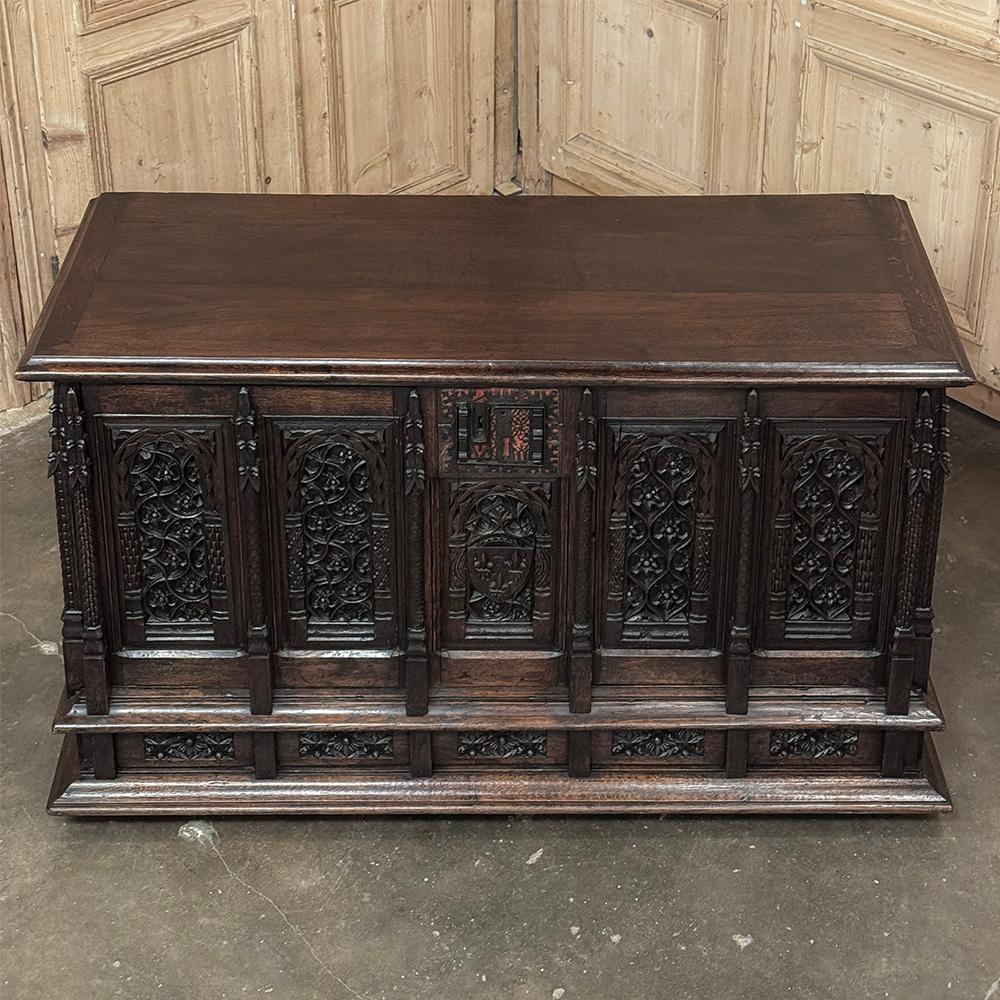 Credenza gotica francese del XIX secolo in vendita 10