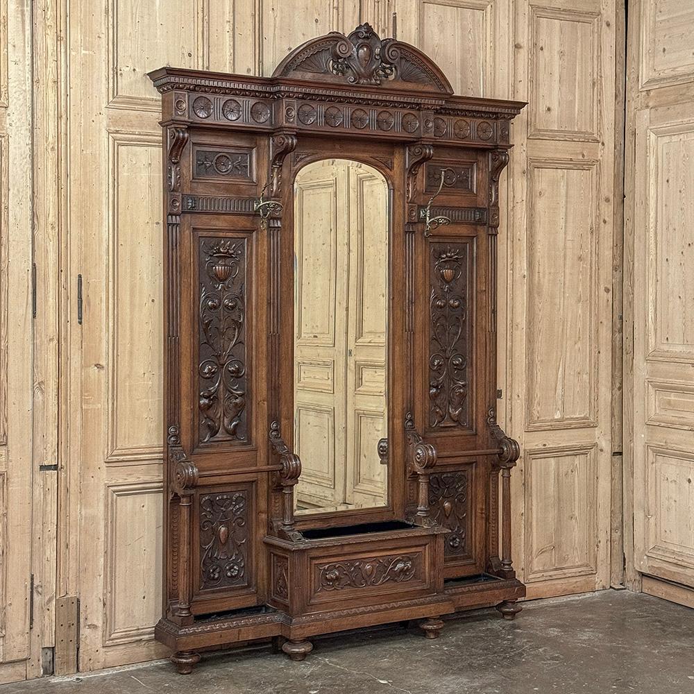 Renaissance Revival 19th Century Grand Italian Hand-Carved Walnut Hall Tree ~ Coat Rack For Sale