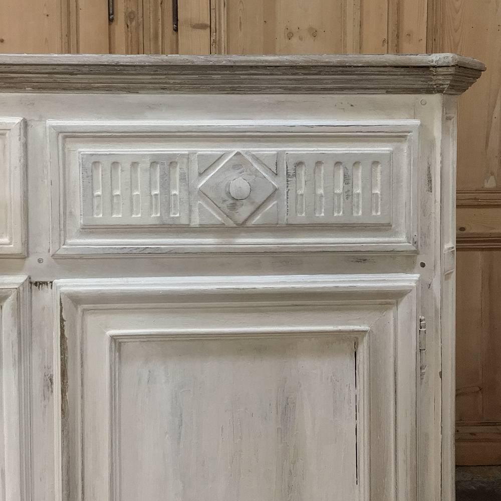 Oak 18th Century Country French Louis XVI Painted Buffet For Sale