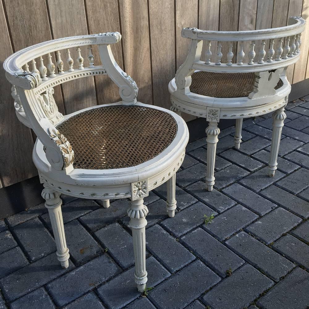 Pair of 19th Century, French Hand-Carved Louis XVI Painted Vanity Benches In Good Condition In Dallas, TX