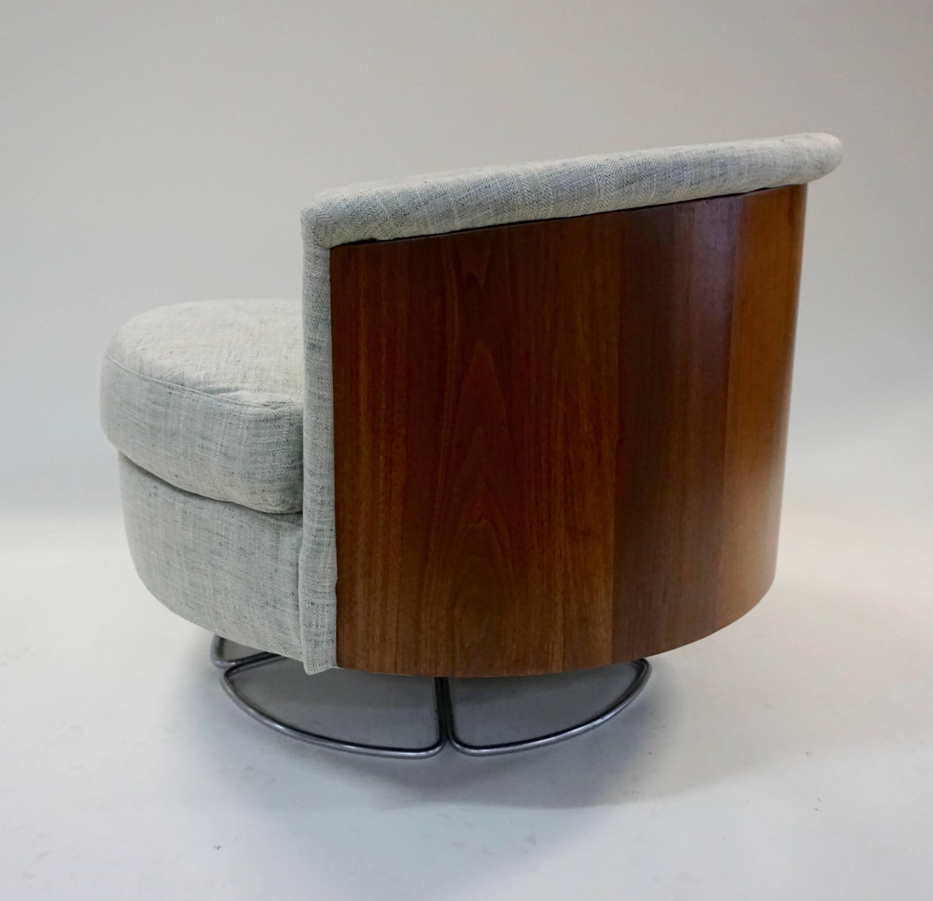 Scandinavian Modern 1960 Pair of Selig Barrel Back Swivel Chairs