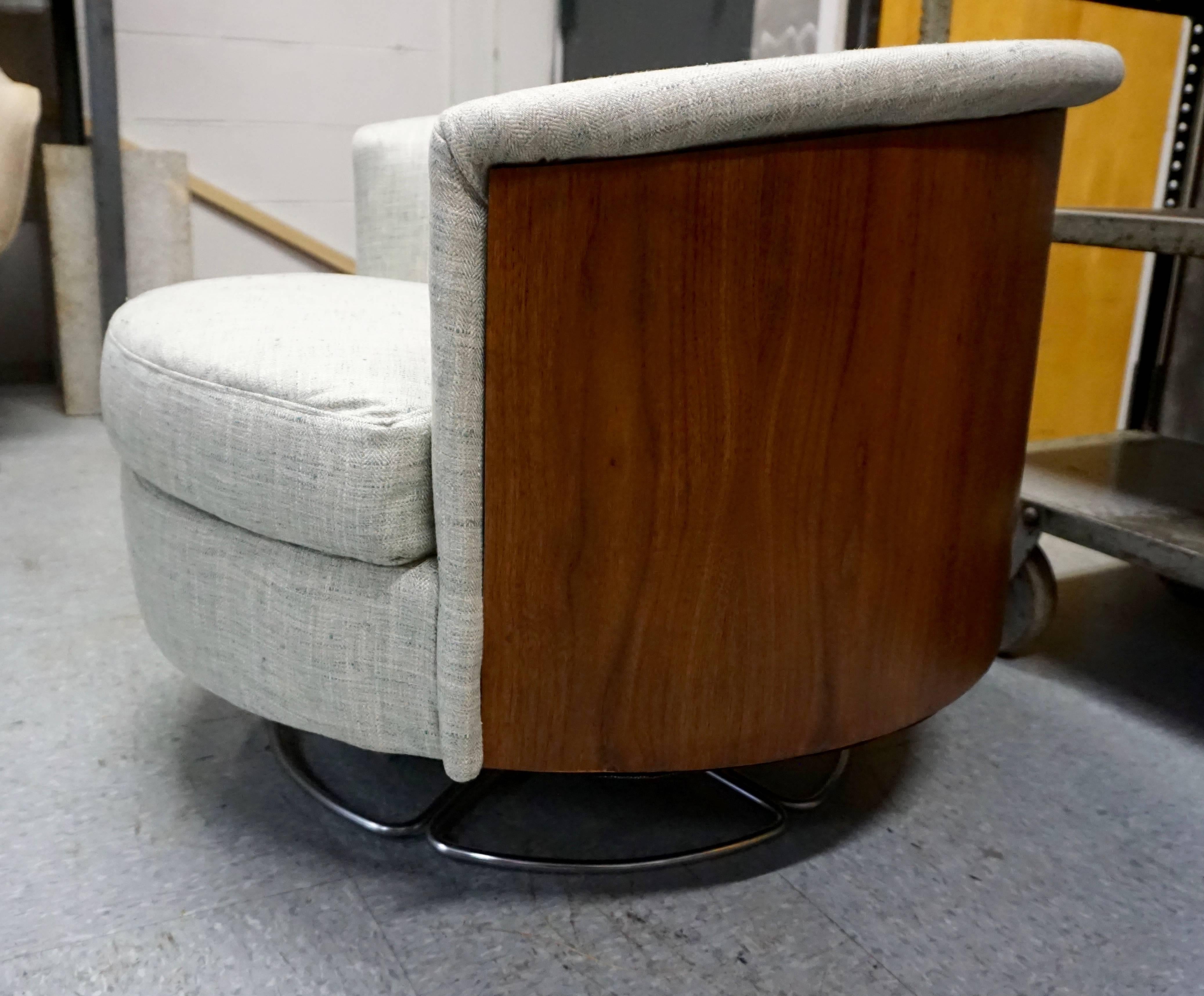 1960 Pair of Selig Barrel Back Swivel Chairs In Excellent Condition In Hudson, NY