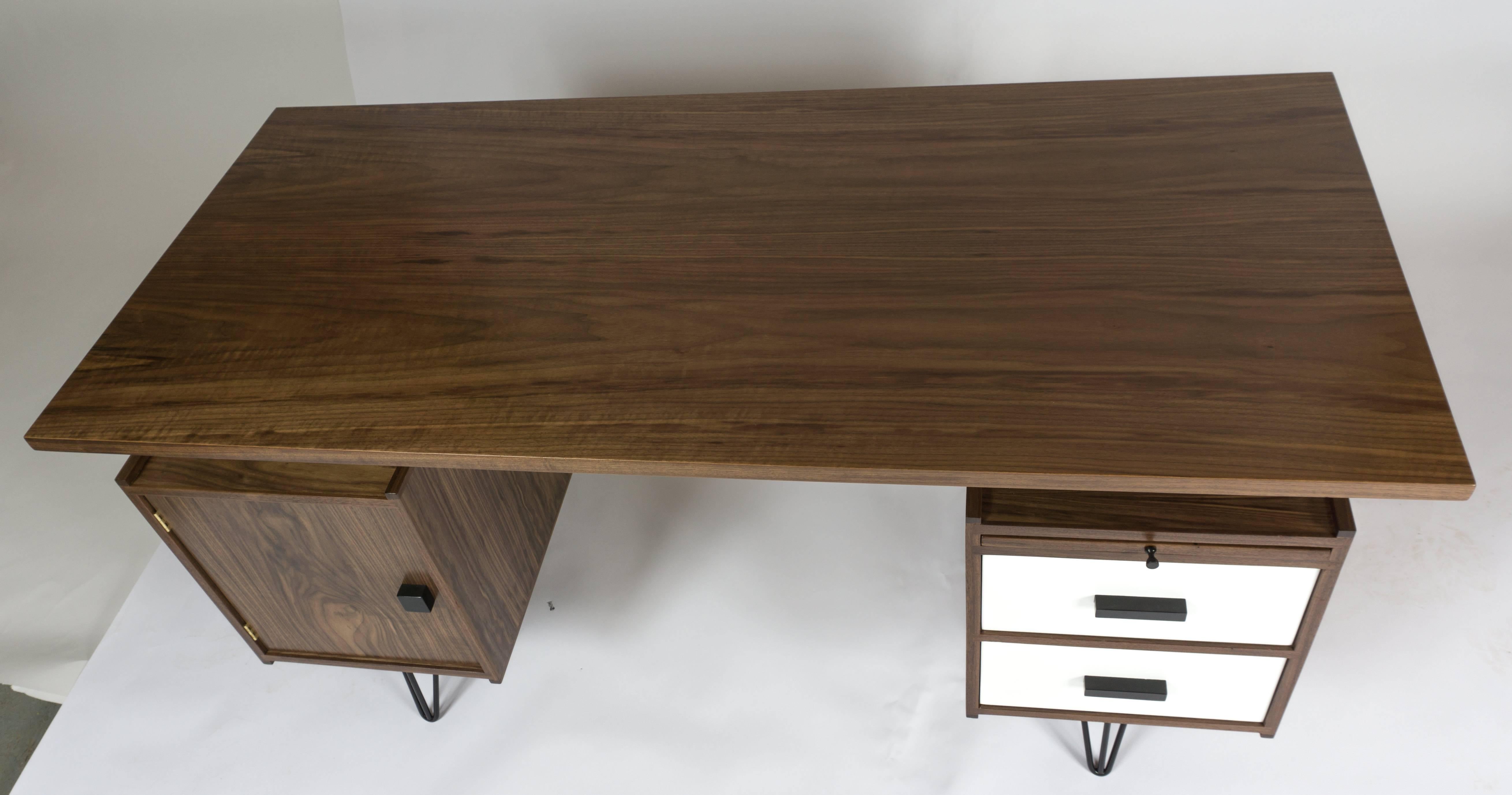 Modern   Custom-Made Pastoe Inspired Walnut Desk For Sale