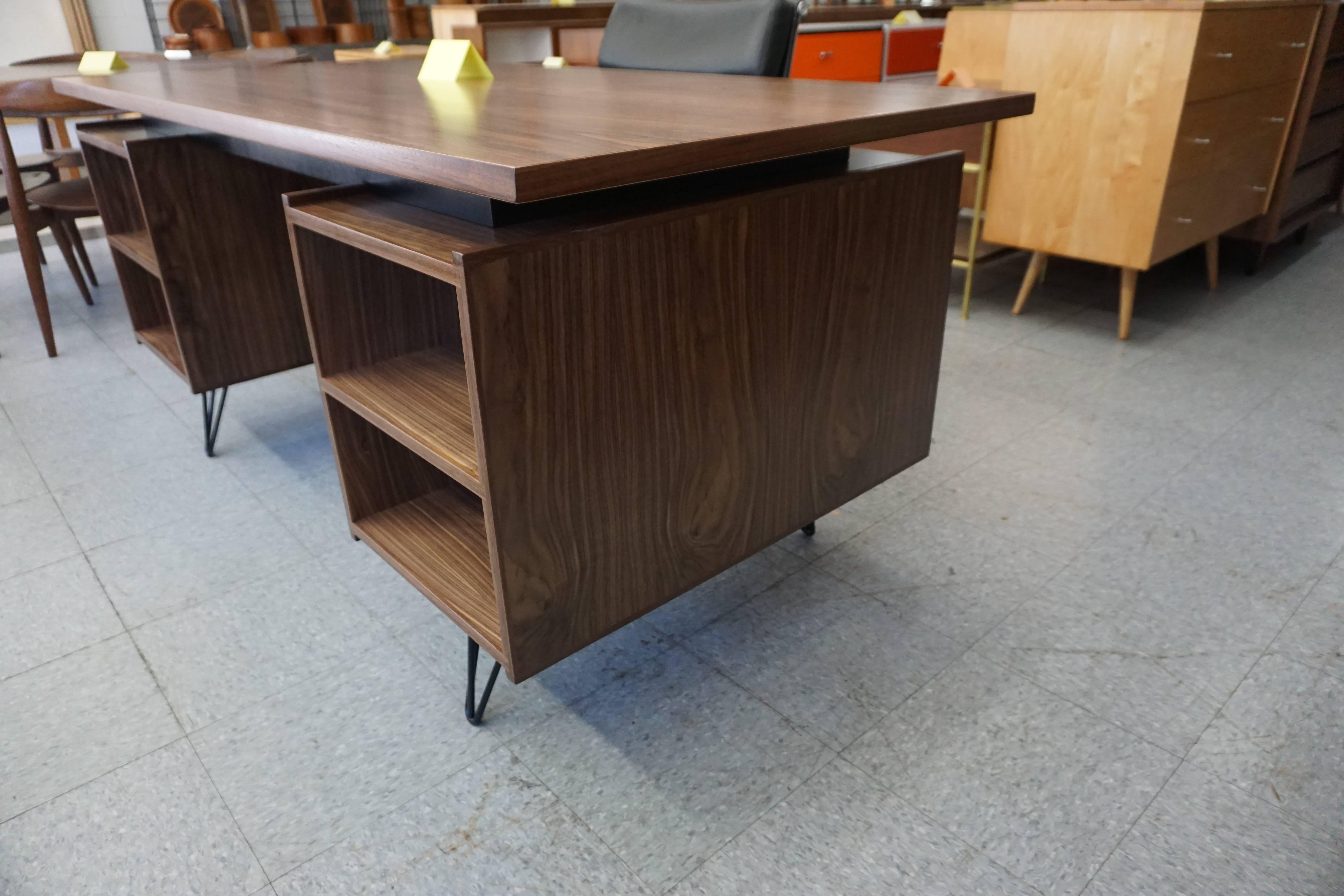   Custom-Made Pastoe Inspired Walnut Desk For Sale 1