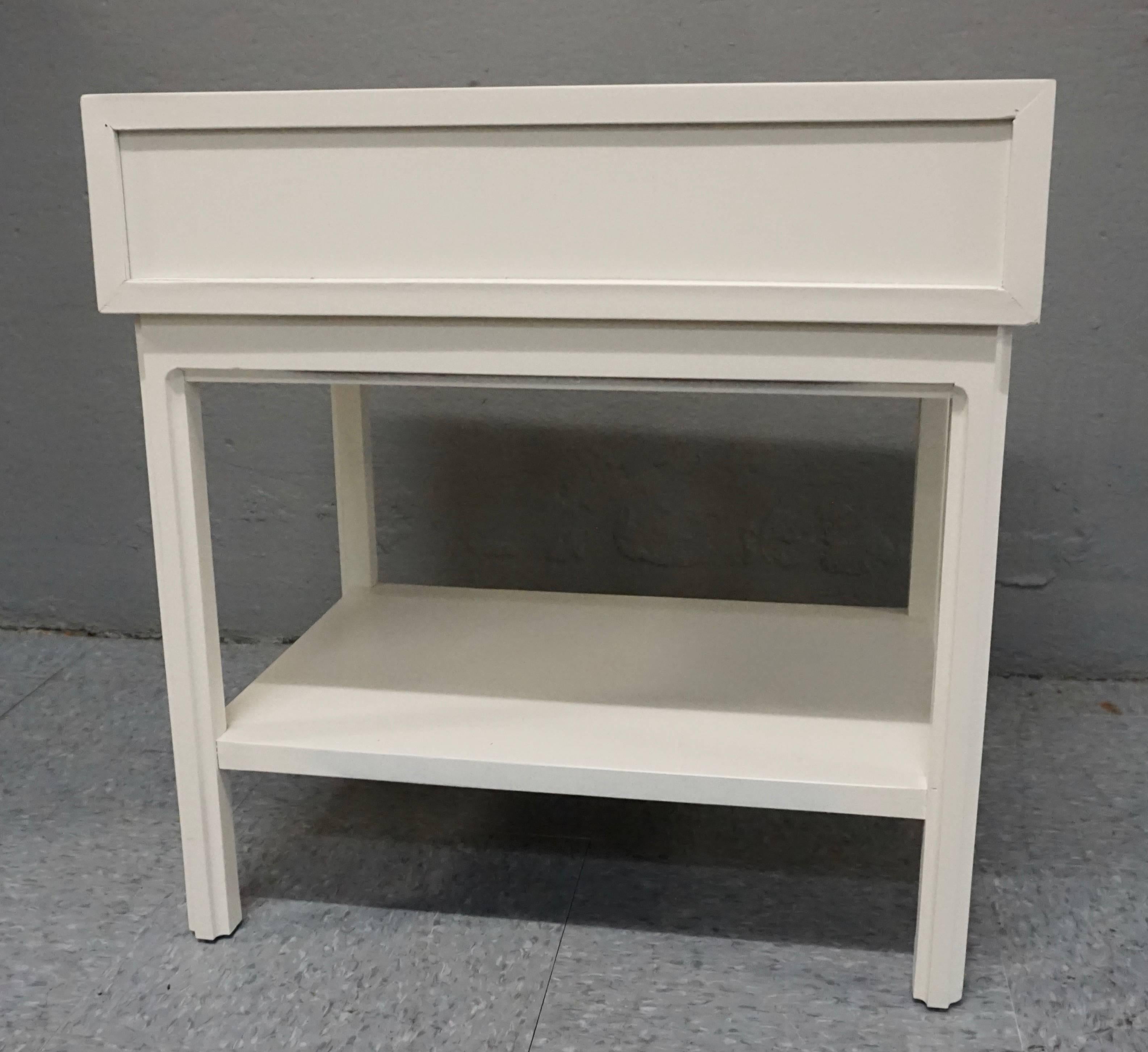 American 1960 Milo Baughman Style Nightstands in White Lacquer For Sale