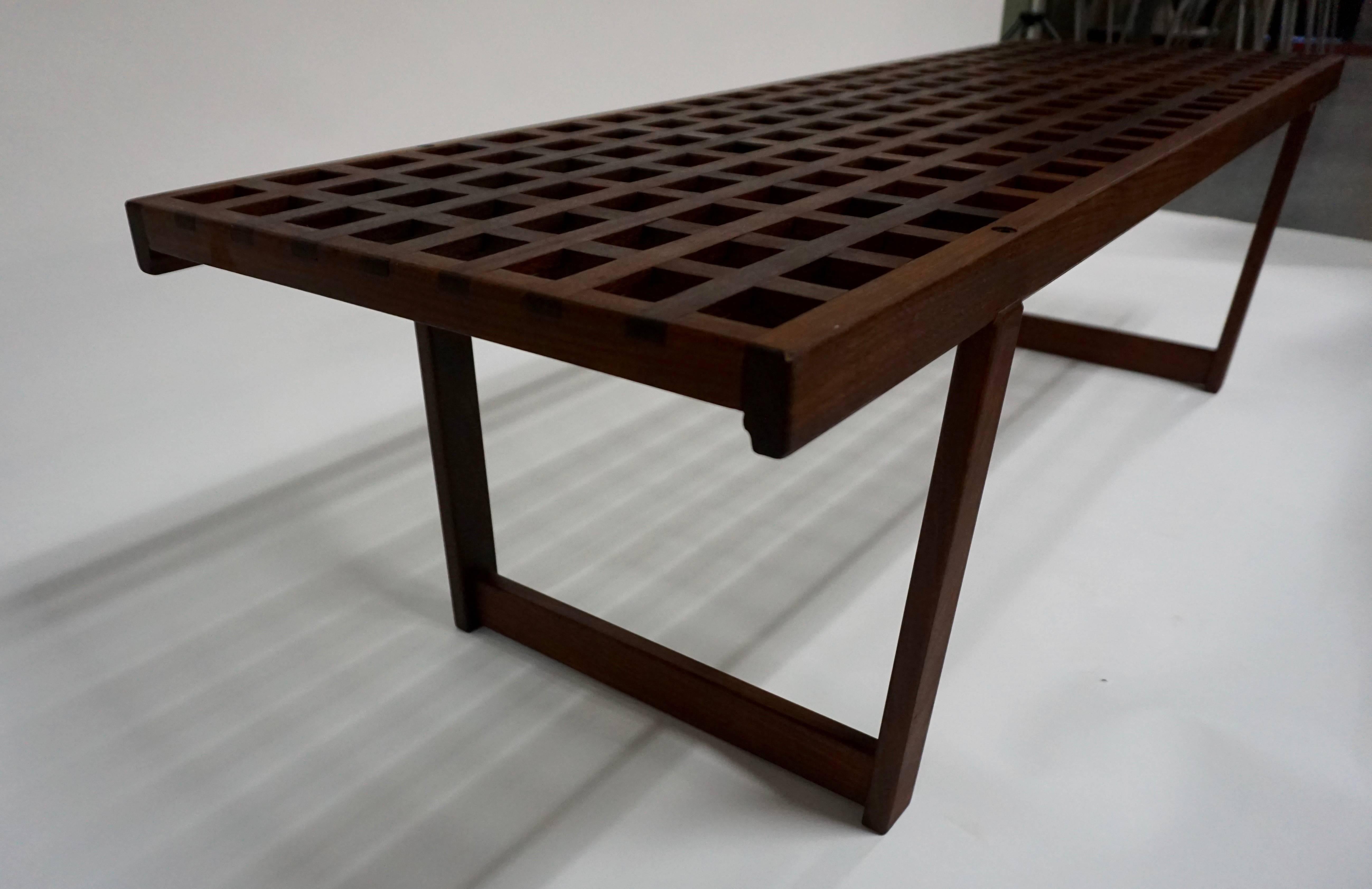 1960 Drylund Danish Teak Coffee Table In Good Condition In Hudson, NY