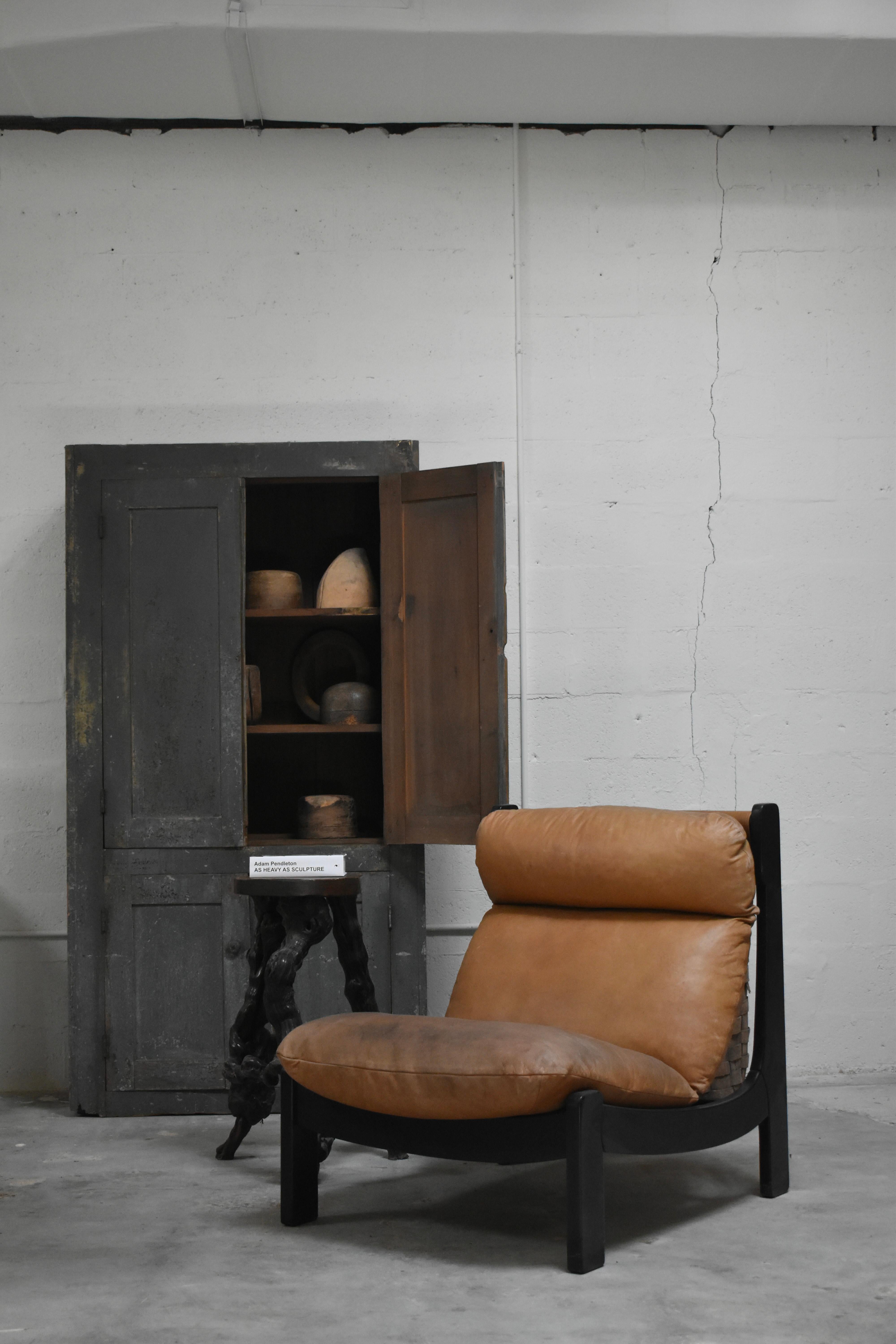 Mid-Century Modern Chaise longue italienne Cognac en vente