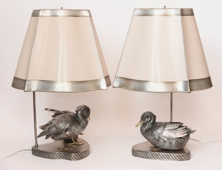 Adorable Pair of Sterling Silver Four-Piece Duck Family Lamps In Excellent Condition For Sale In Palm Beach, FL