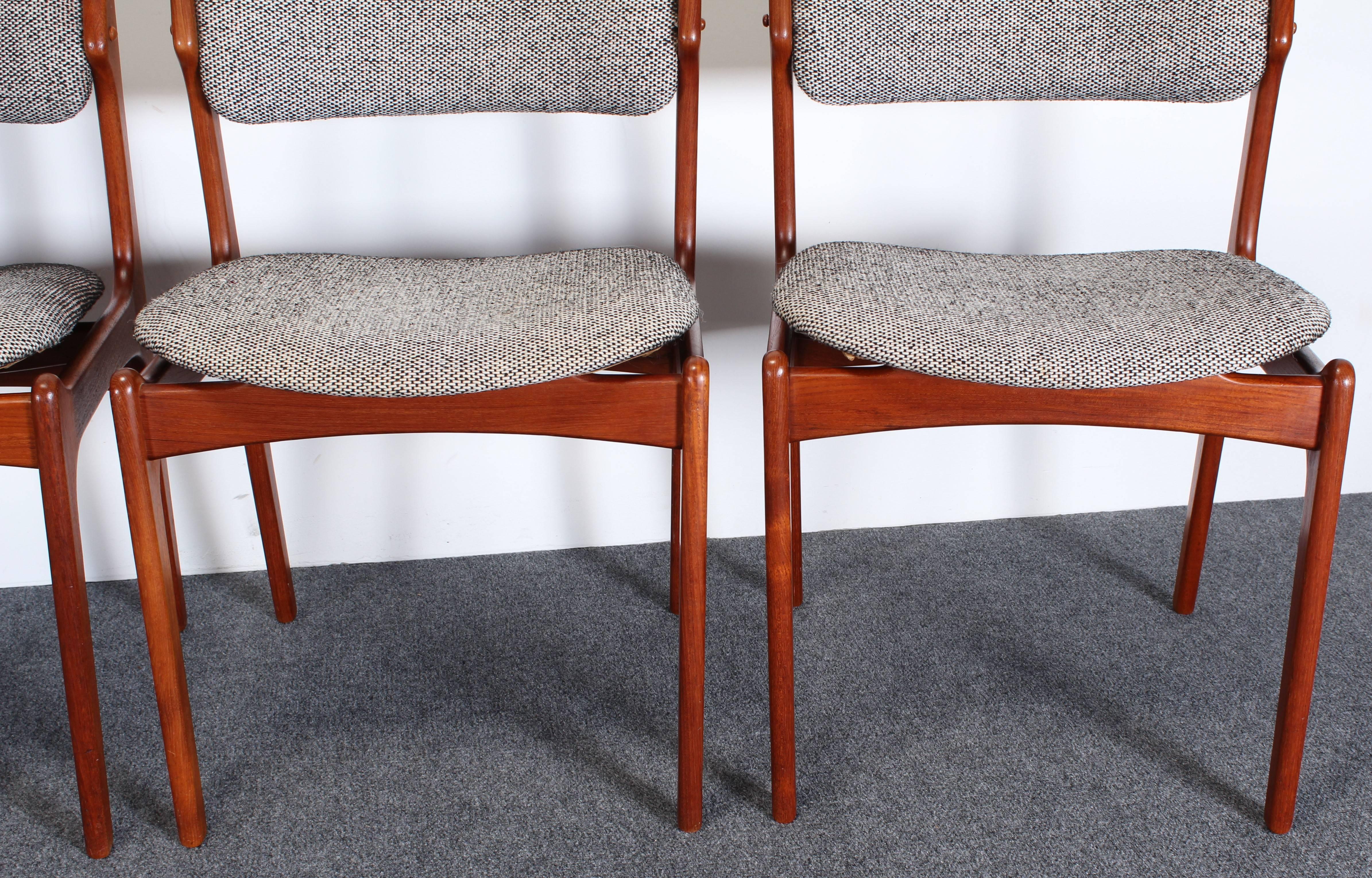 Mid-20th Century Set of Five Model 49 Teak Dining Chairs by Erik Buch for Oddense Maskinsinedkeri