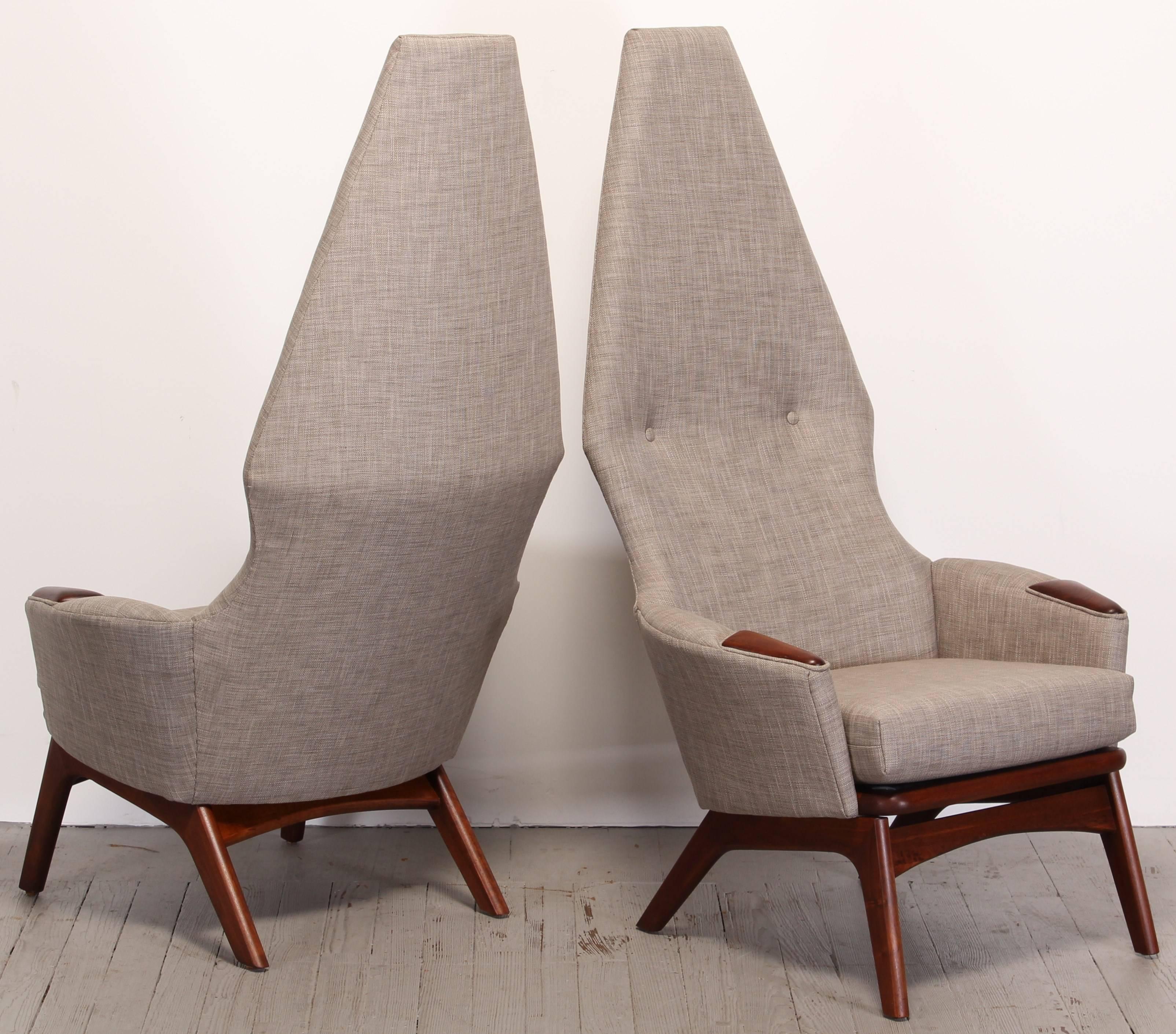 Adrian Pearsall Pair of Walnut Chairs for Craft Associates Model #2056-C, 1960 2