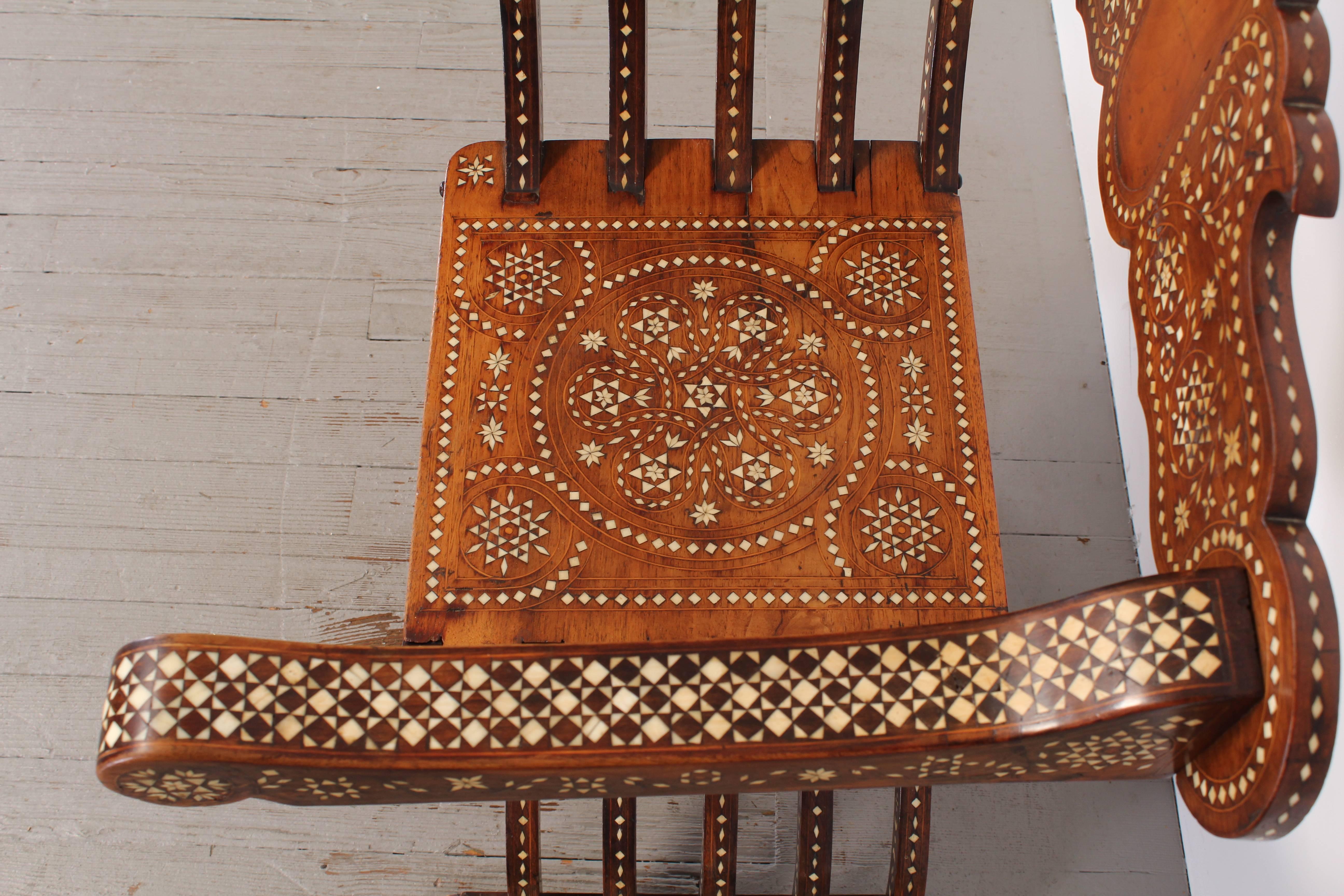 Renaissance Revival Late 19th Century Italian Walnut Savonarola Chair with Bone Inlay
