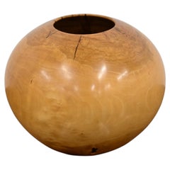 Philip Moulthrop Ash Leaf Maple Turned Wood Vessel, 1988