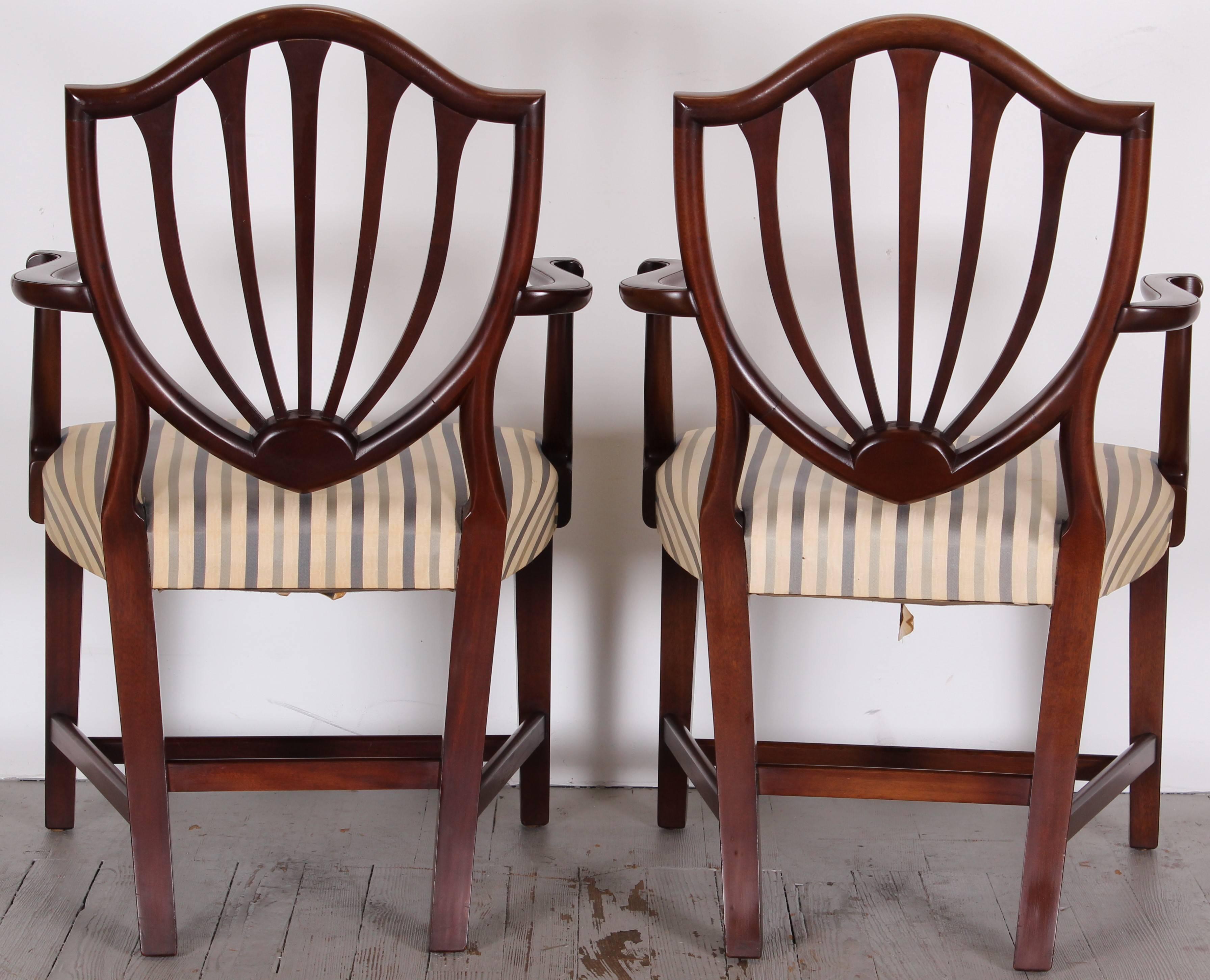 Mid-20th Century Biggs Set of Eight Shield Back Sheraton Style Dining Chairs, 1950s