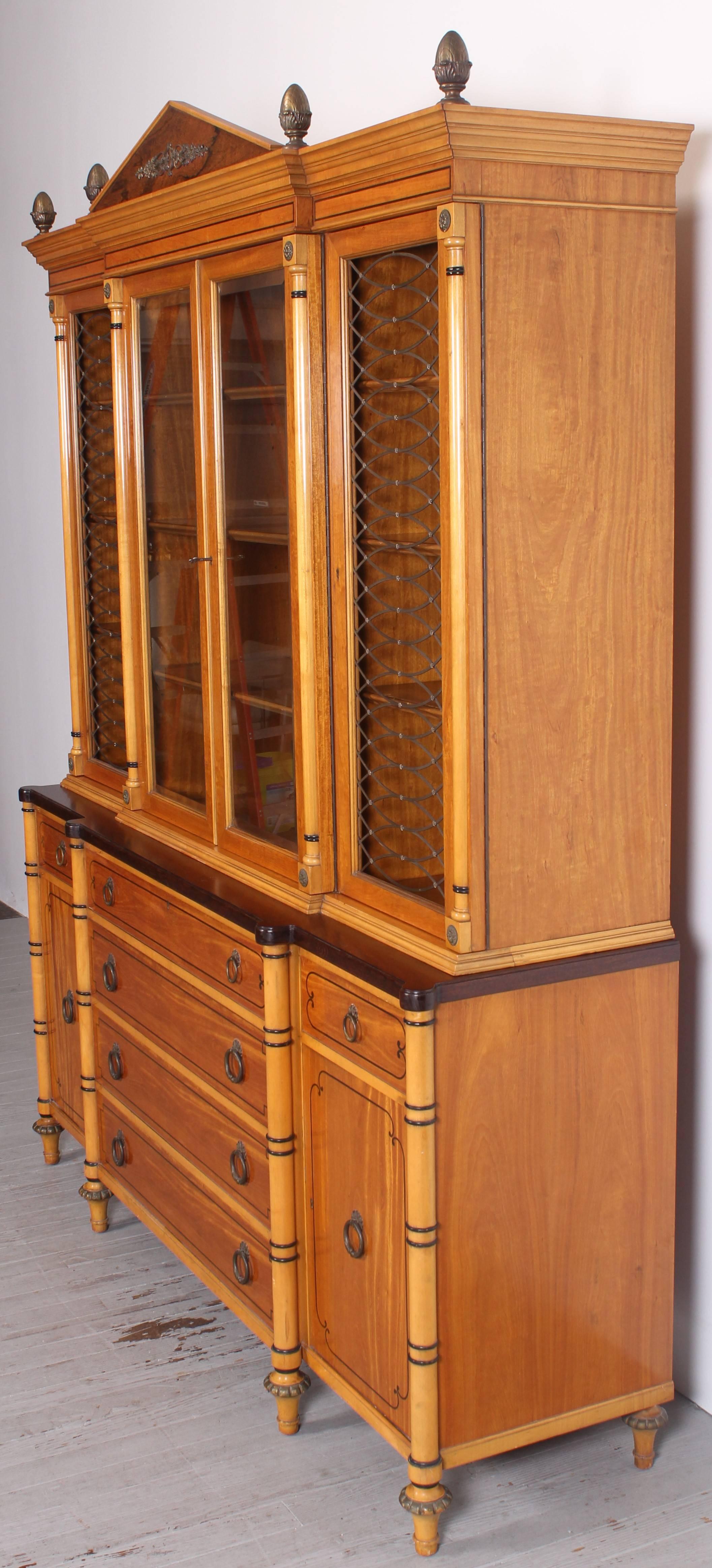 American Kittinger Neoclassical Style Breakfront Bookcase, 1960s