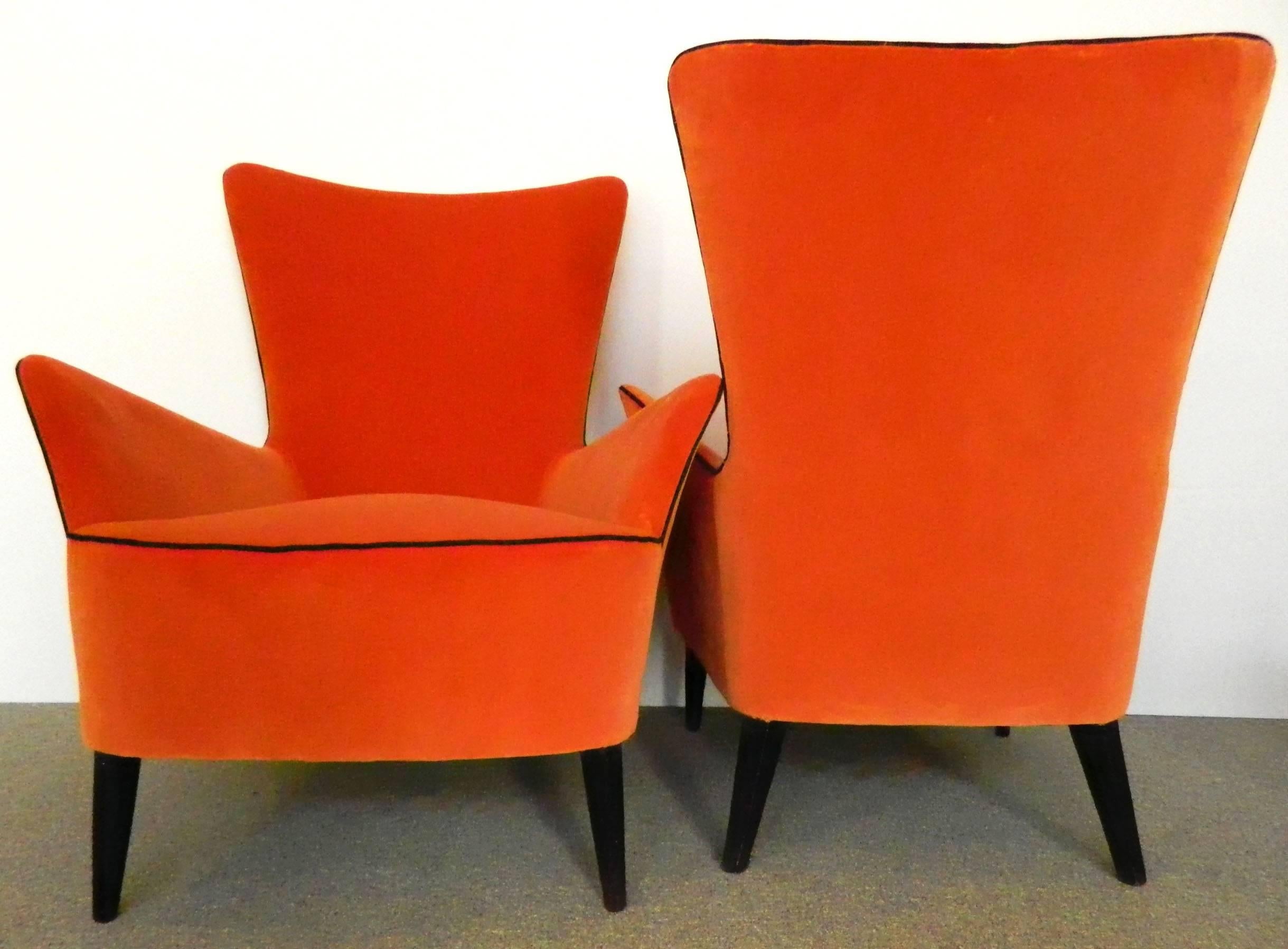 Mid-Century Modern Pair of Italian Armchairs 1950's For Sale