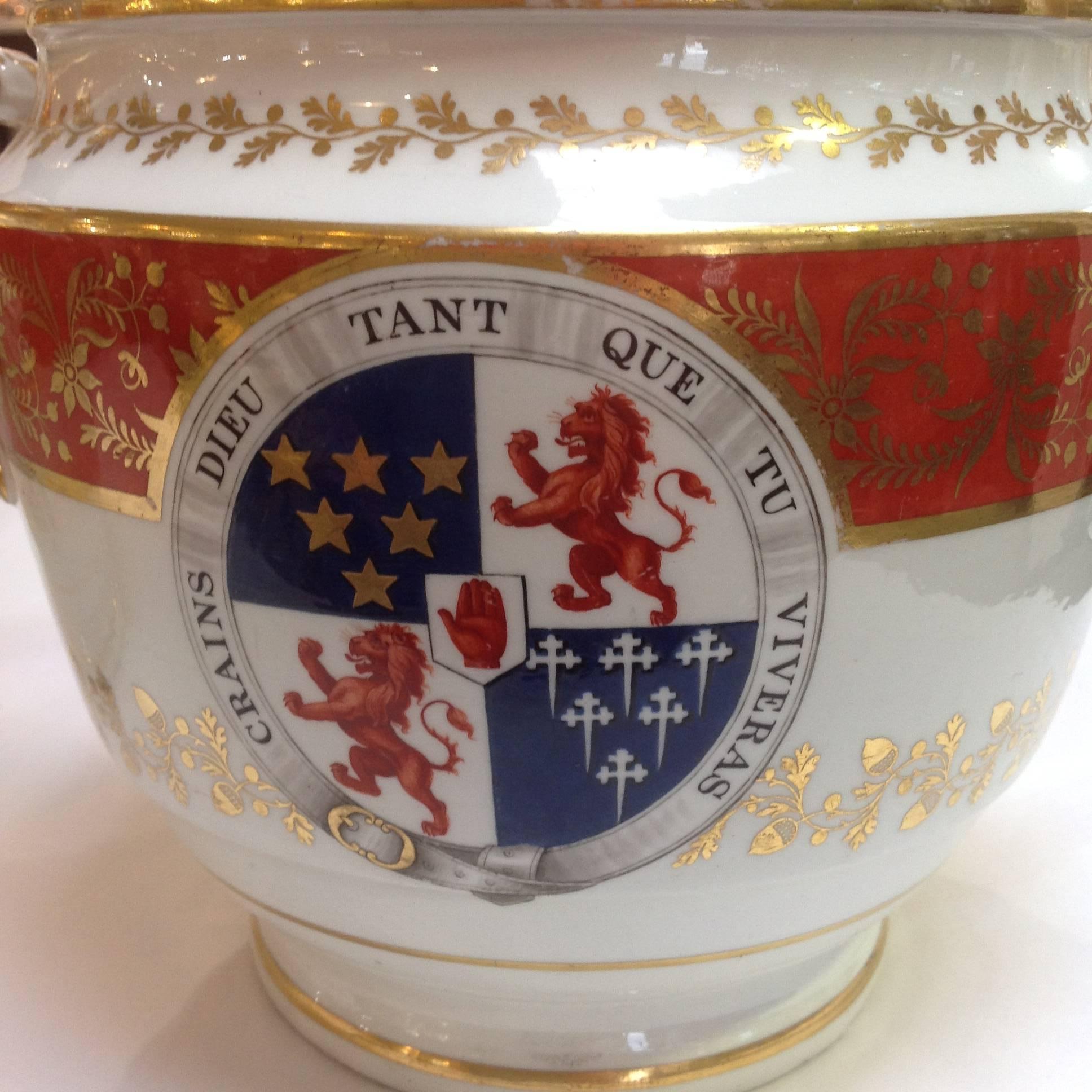 Pair of Armorial Ice Pails Flight & Barr Worcester, Irish Coat of Arms In Excellent Condition For Sale In Houston, TX