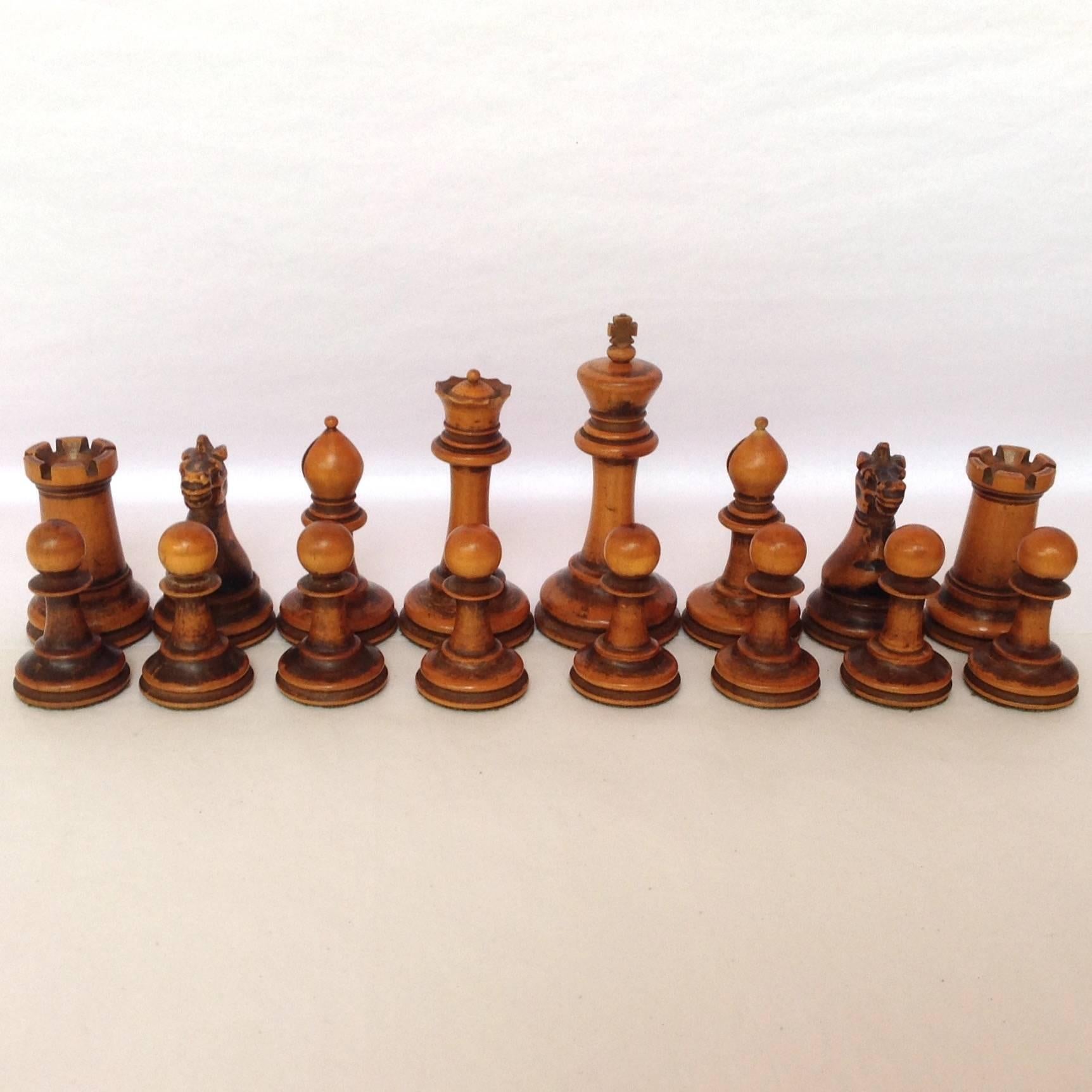 Boxwood Staunton Chess Set Late 19th Century