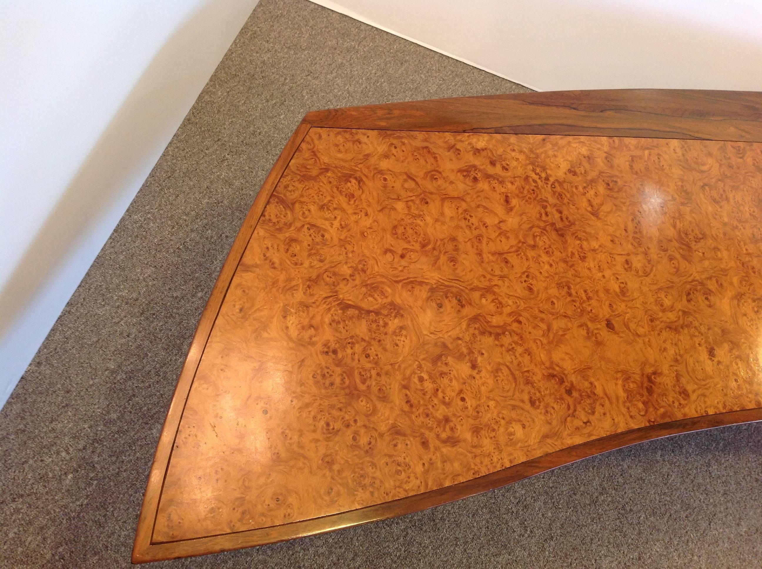 George Nakashima Coffee Table for Widdicomb In Excellent Condition For Sale In Houston, TX