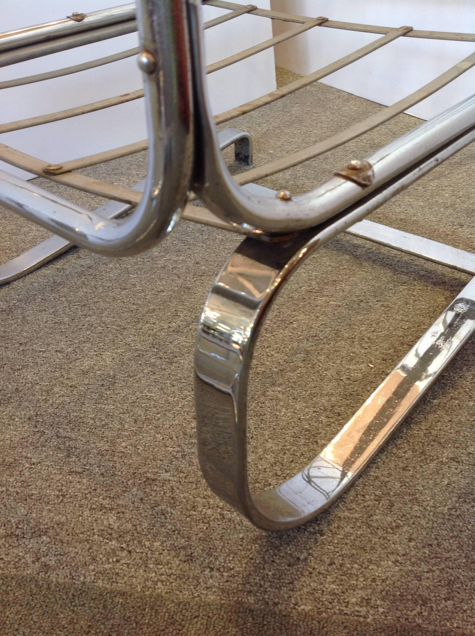 Mid-20th Century Springer Lounge Chair and Ottoman Kem Weber For Sale