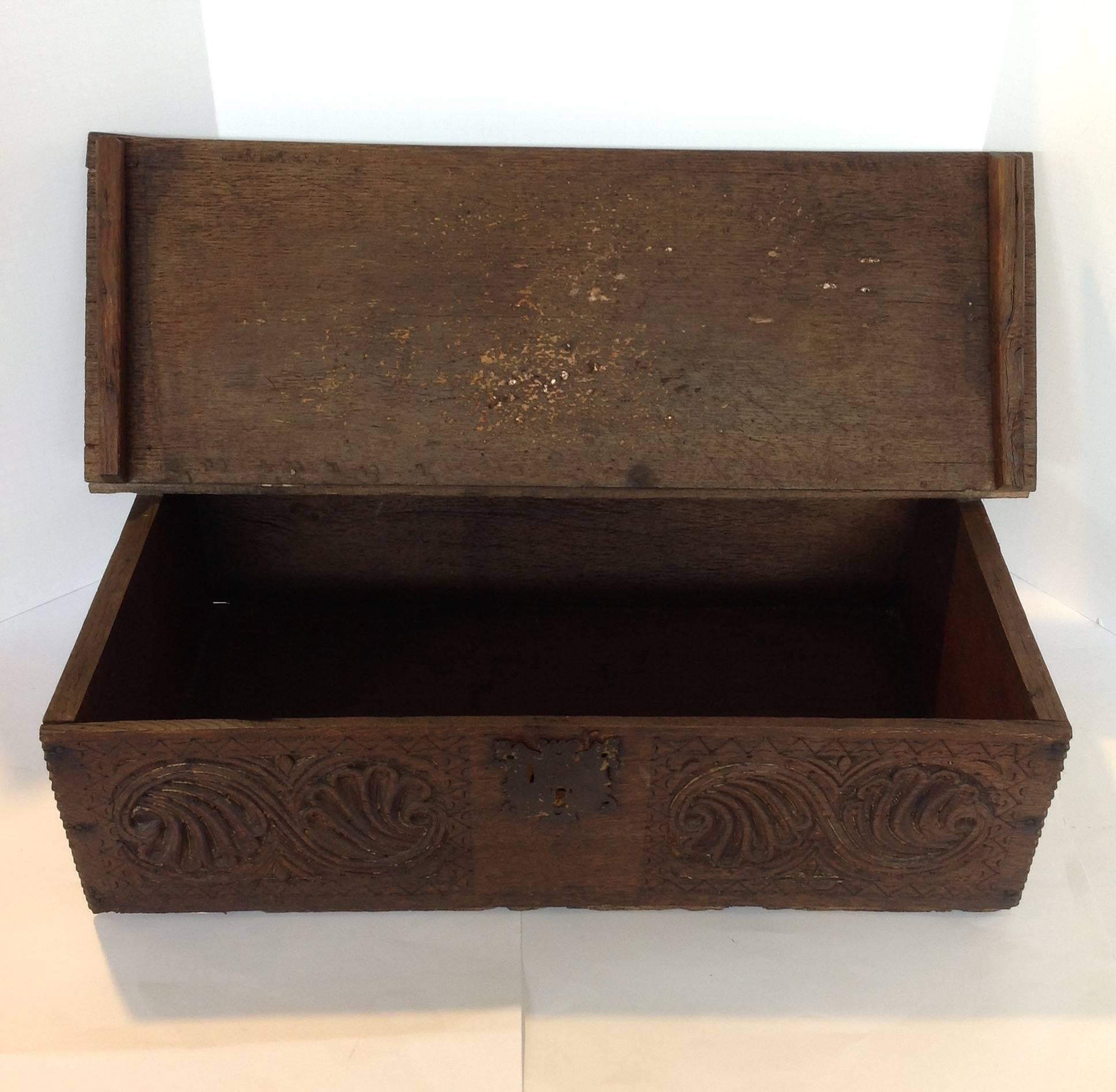 Great Britain (UK) English Oak Bible Box, 17th Century For Sale