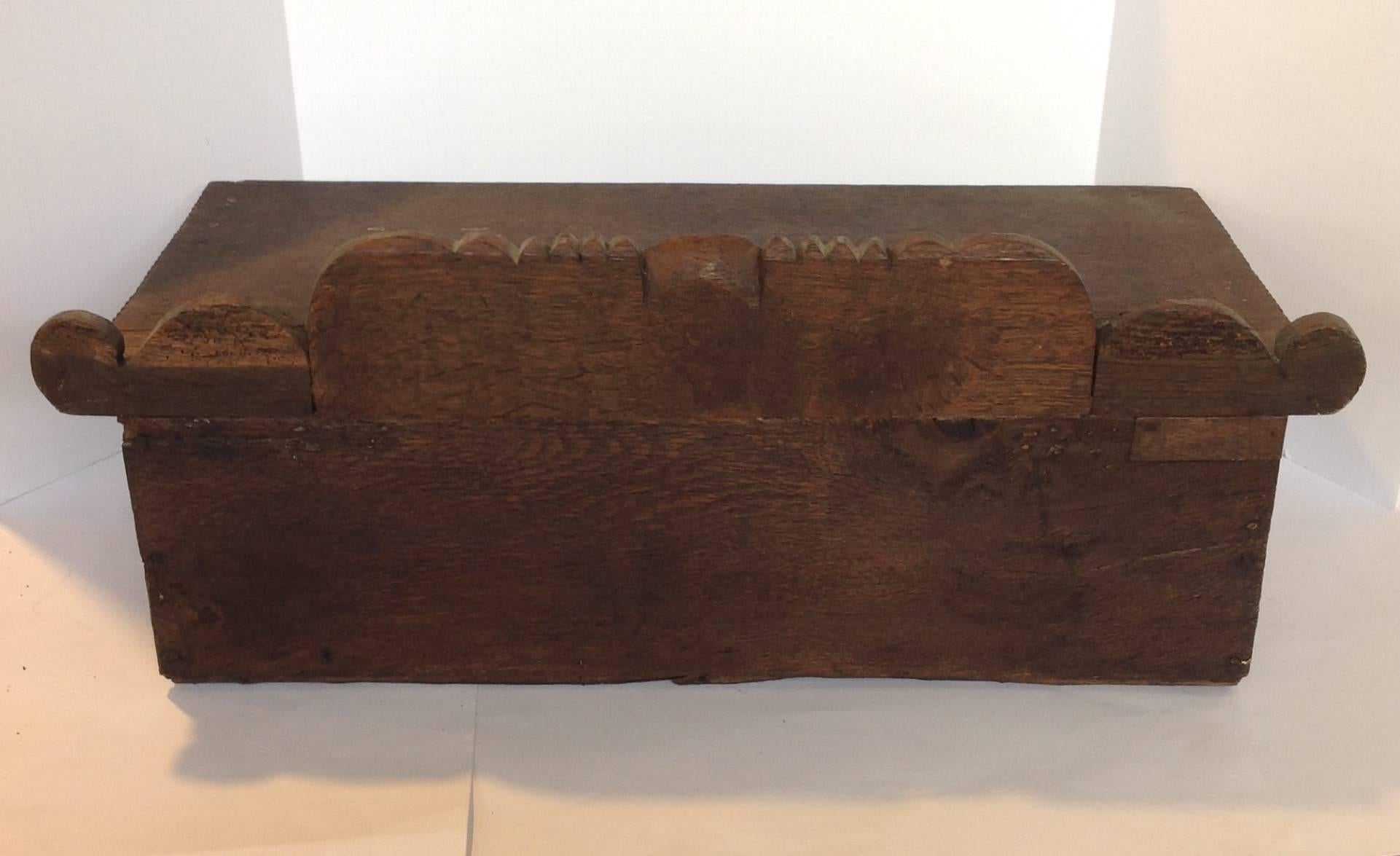 English Oak Bible Box, 17th Century For Sale 1
