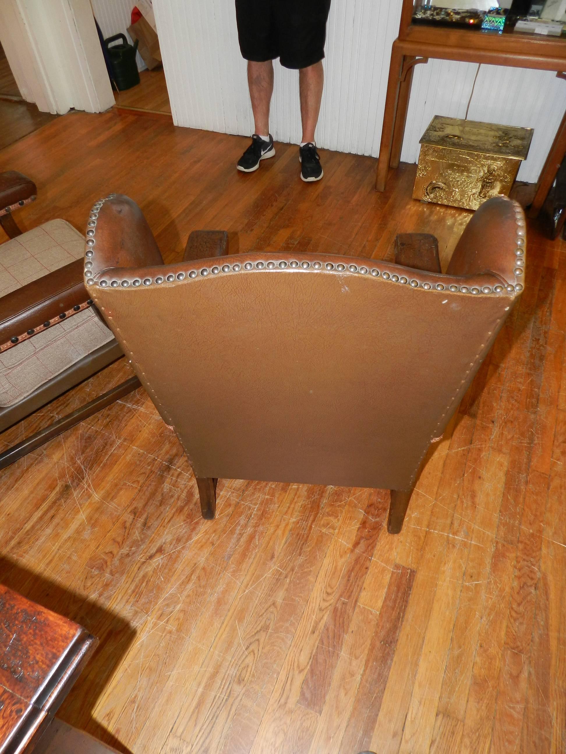 Pair of Leather Armchairs In Excellent Condition In Millwood, VA