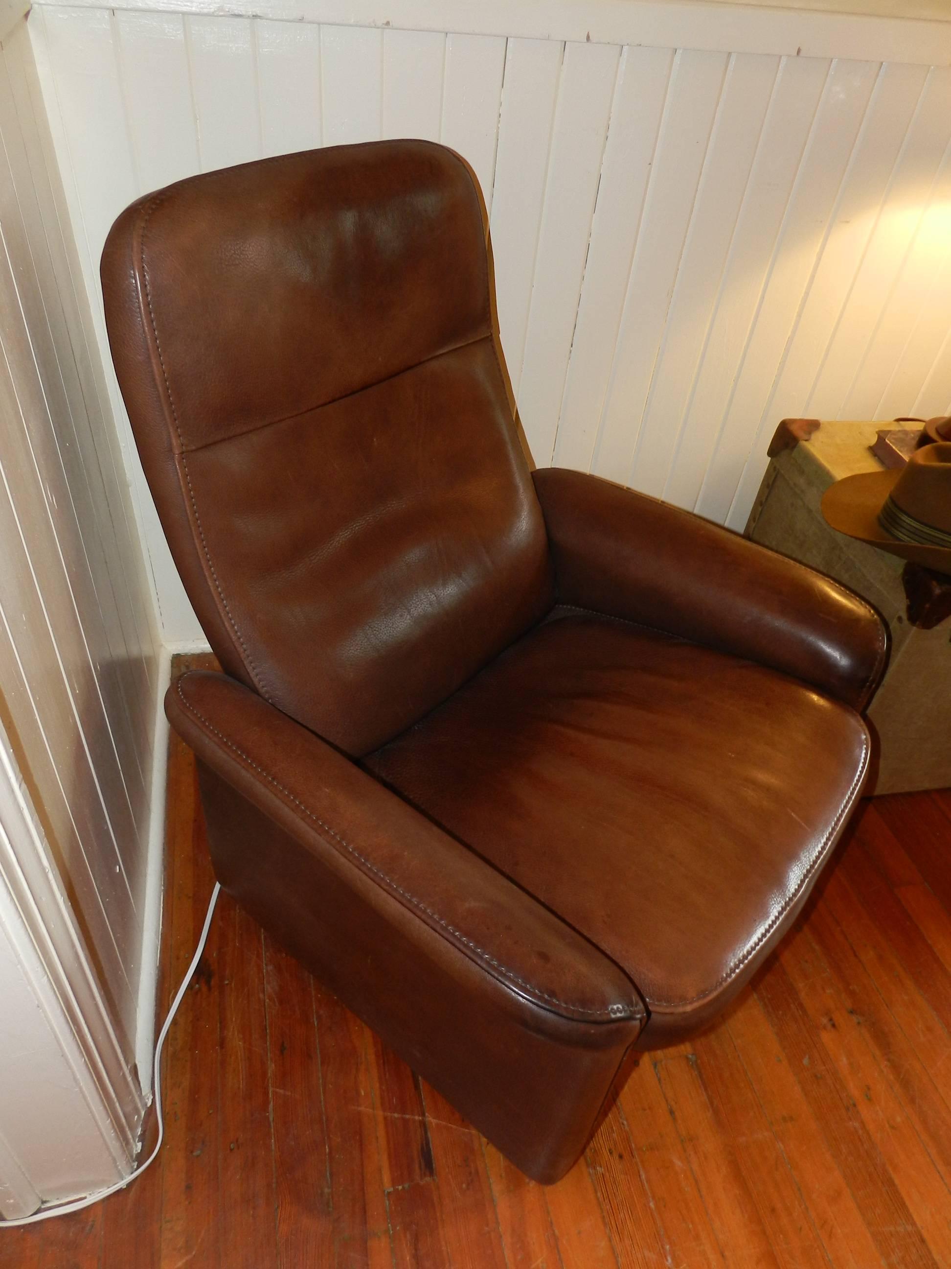Mid-Century Modern Leather Recliner by De Sede