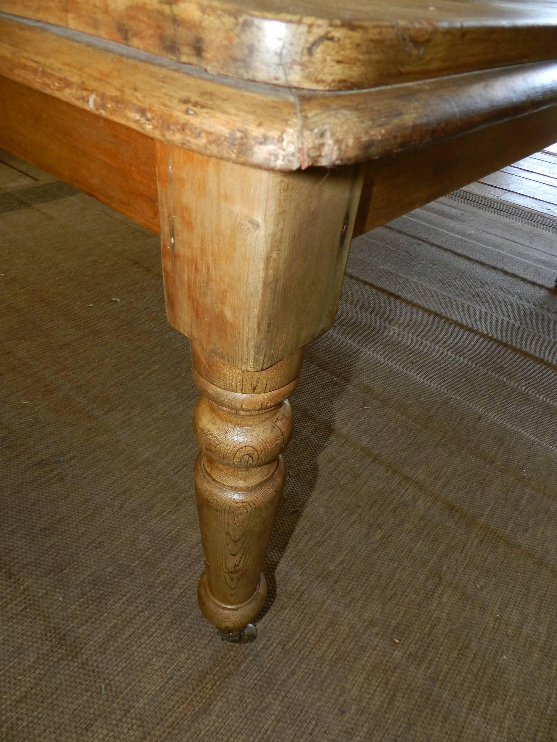 Late Victorian Antique Pine Farm Table