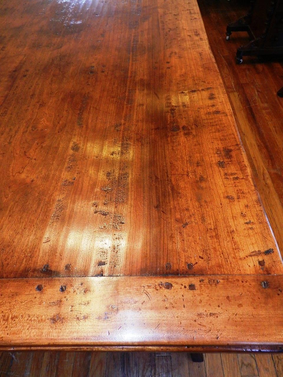 Cherry Draw Leaf Dining Table In Excellent Condition In Millwood, VA