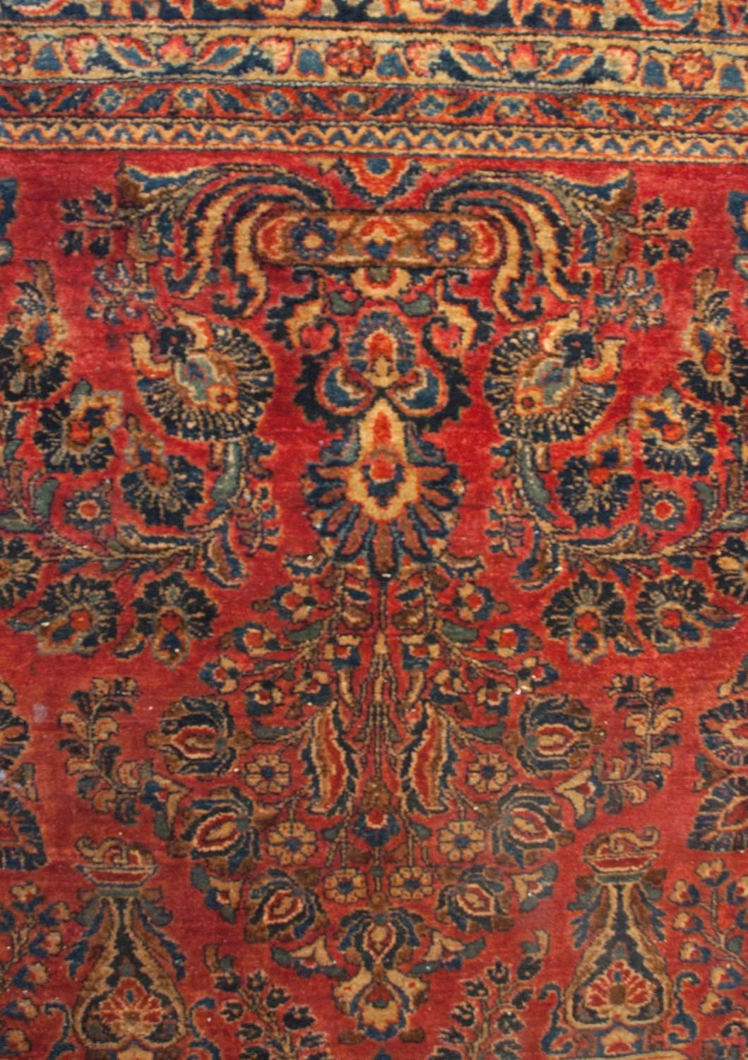 Sarouk Farahan Early 20th Century Sarouk Rug For Sale