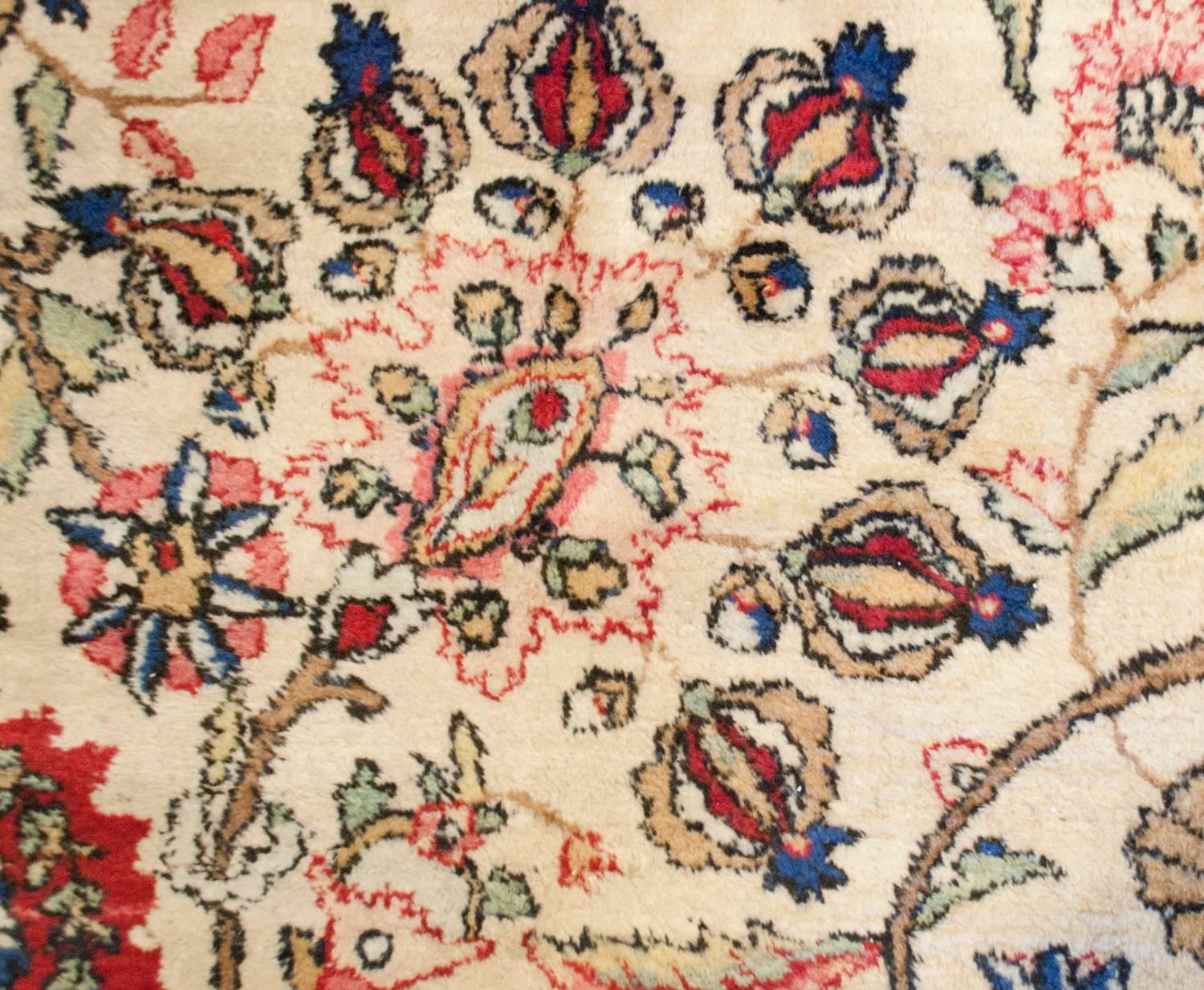 Vegetable Dyed Early 20th Century Kirman Rug For Sale