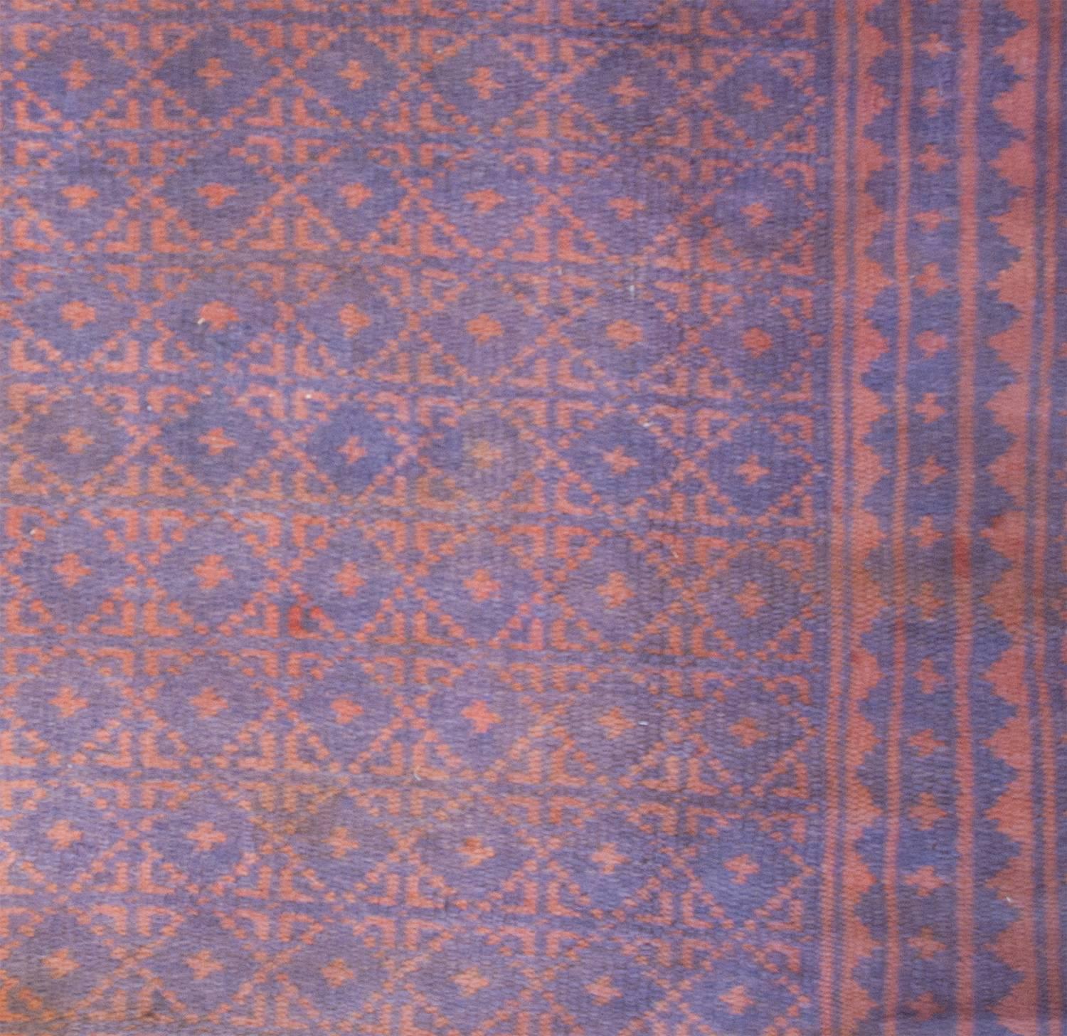 Vegetable Dyed Early 20th Century Saveh Kilim Rug For Sale