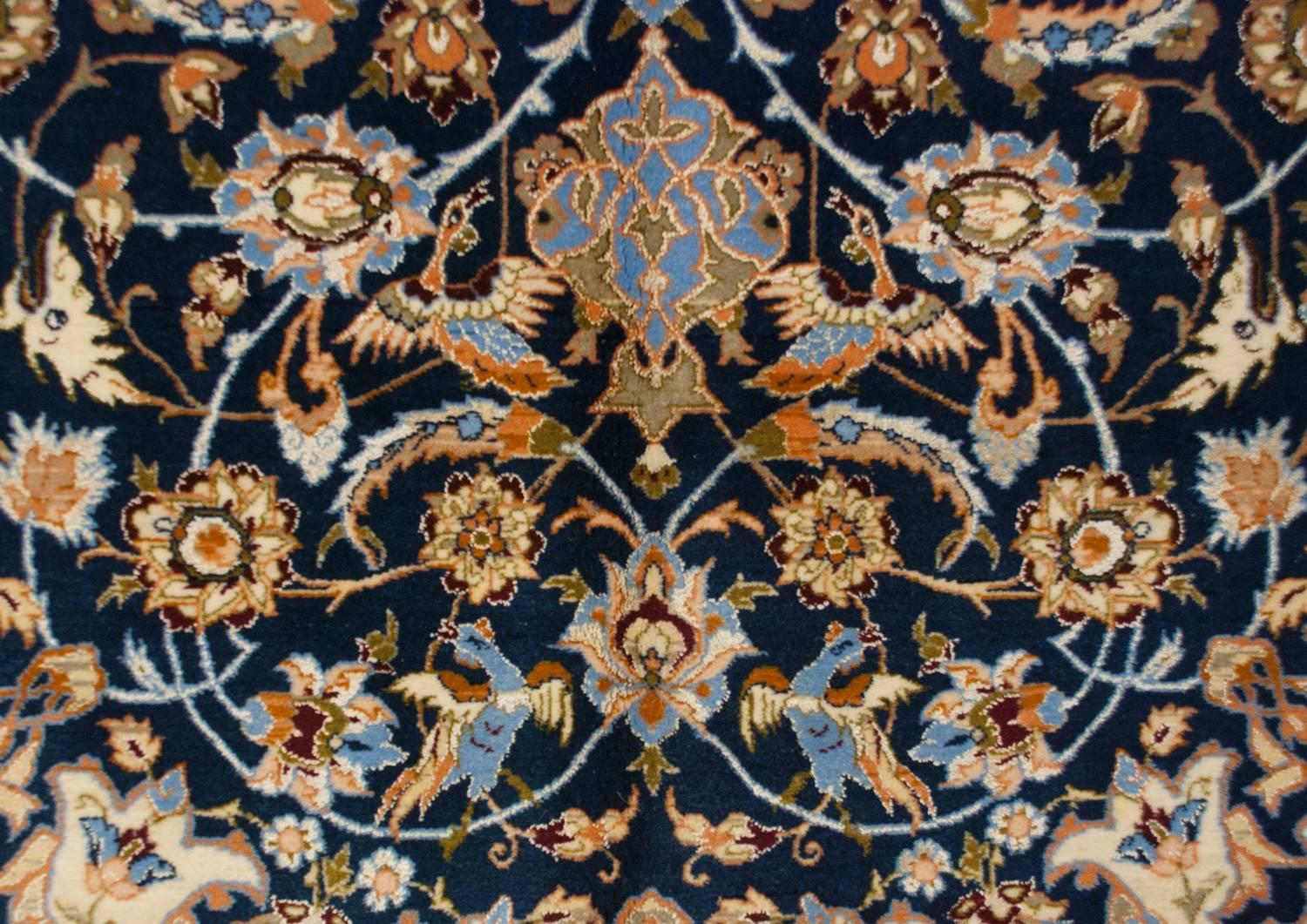 Skurriler Isfahan-Teppich aus dem frühen 20. Jahrhundert (Tabriz) im Angebot