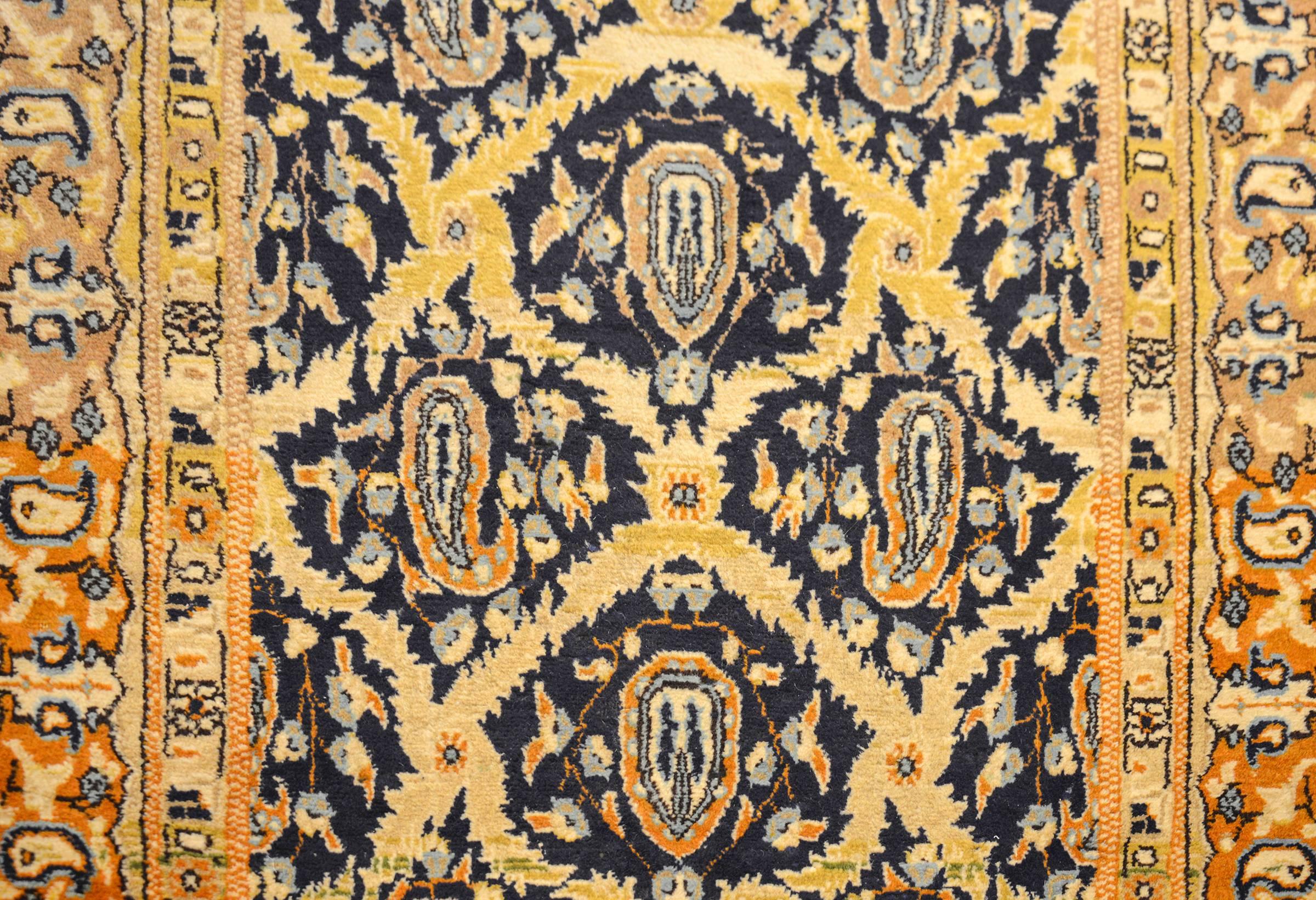 Wonderful Early 20th Century Tabriz Runner In Good Condition For Sale In Chicago, IL