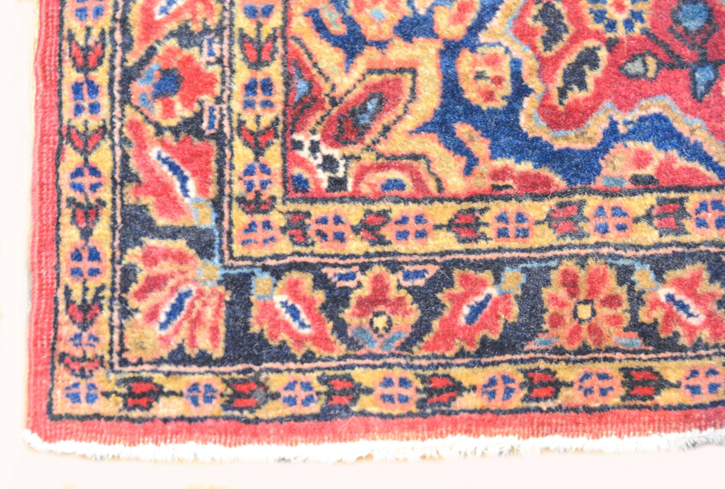 Außergewöhnlicher Sarouk-Teppich aus dem frühen 20. Jahrhundert (Sarouk Farahan) im Angebot