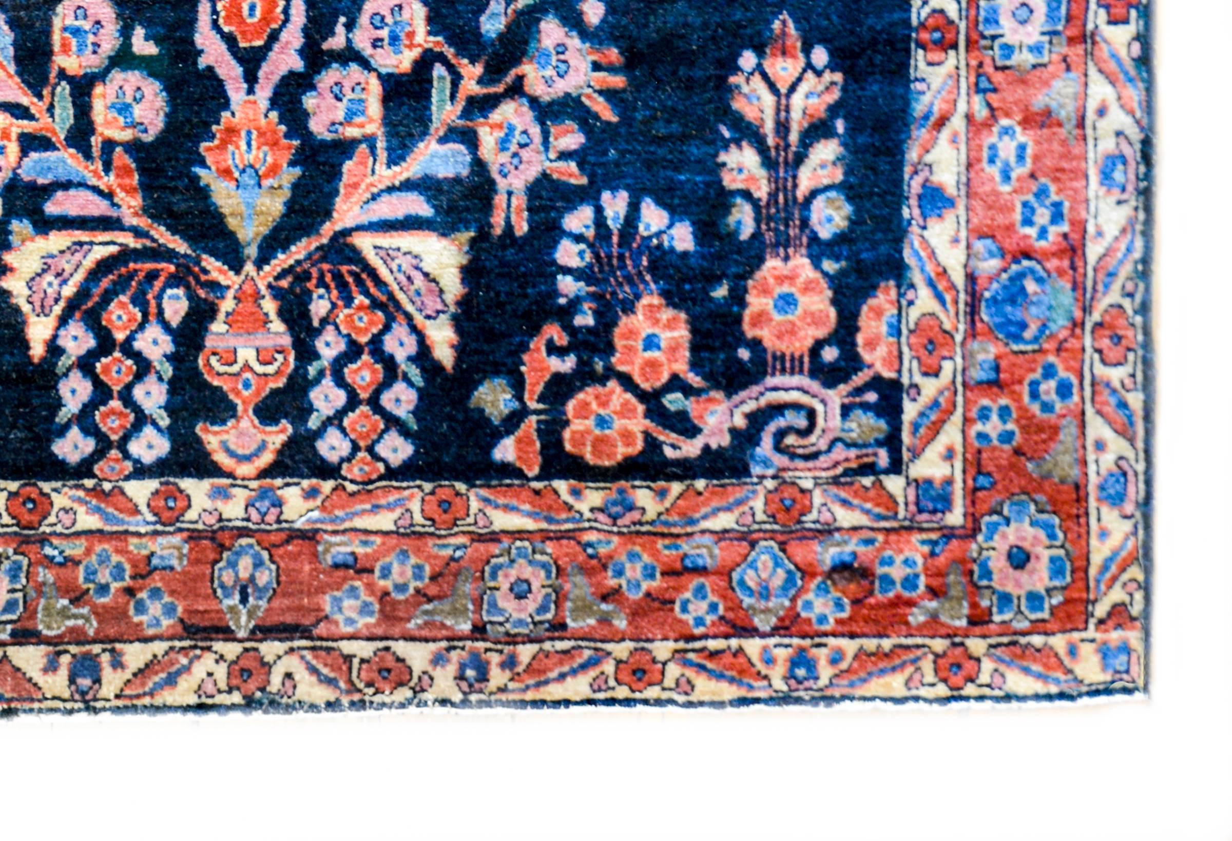 Vegetable Dyed Classic Early 20th Century Sarouk Mohajeran Rug For Sale