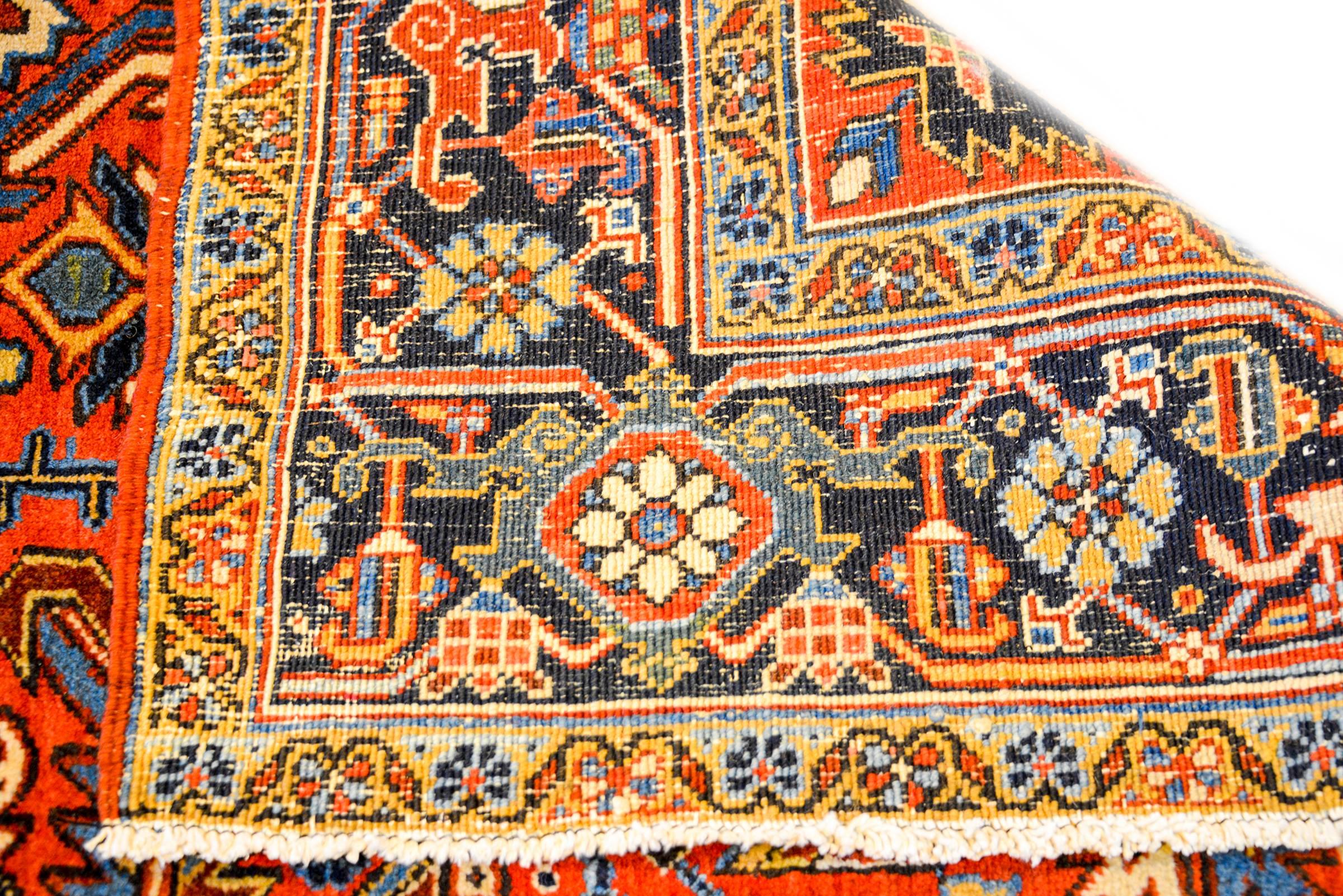 Striking Early 20th Century Heriz Rug In Good Condition In Chicago, IL