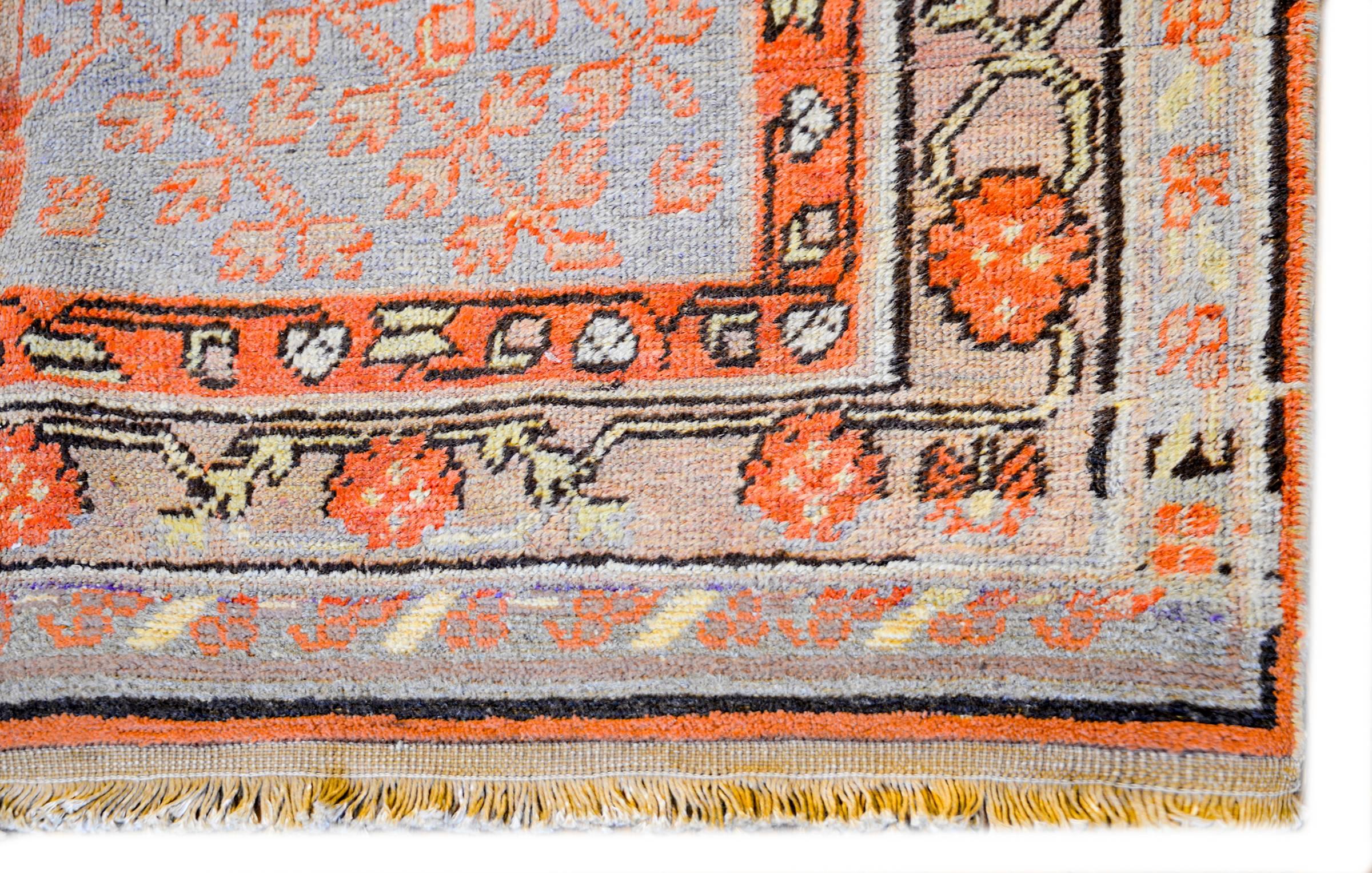 Rare Early 20th Century Khotan Rug In Good Condition For Sale In Chicago, IL