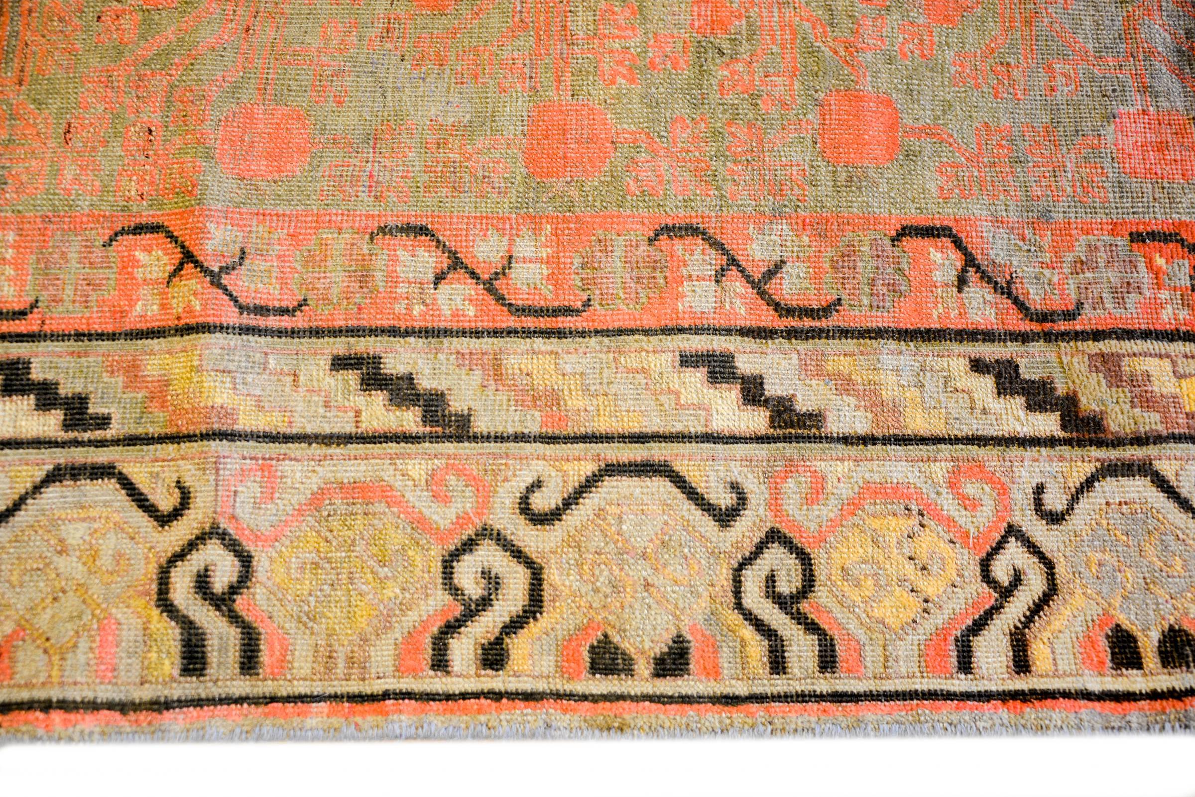 Wonderful Early 20th Century Central Asian Khotan Rug In Good Condition For Sale In Chicago, IL