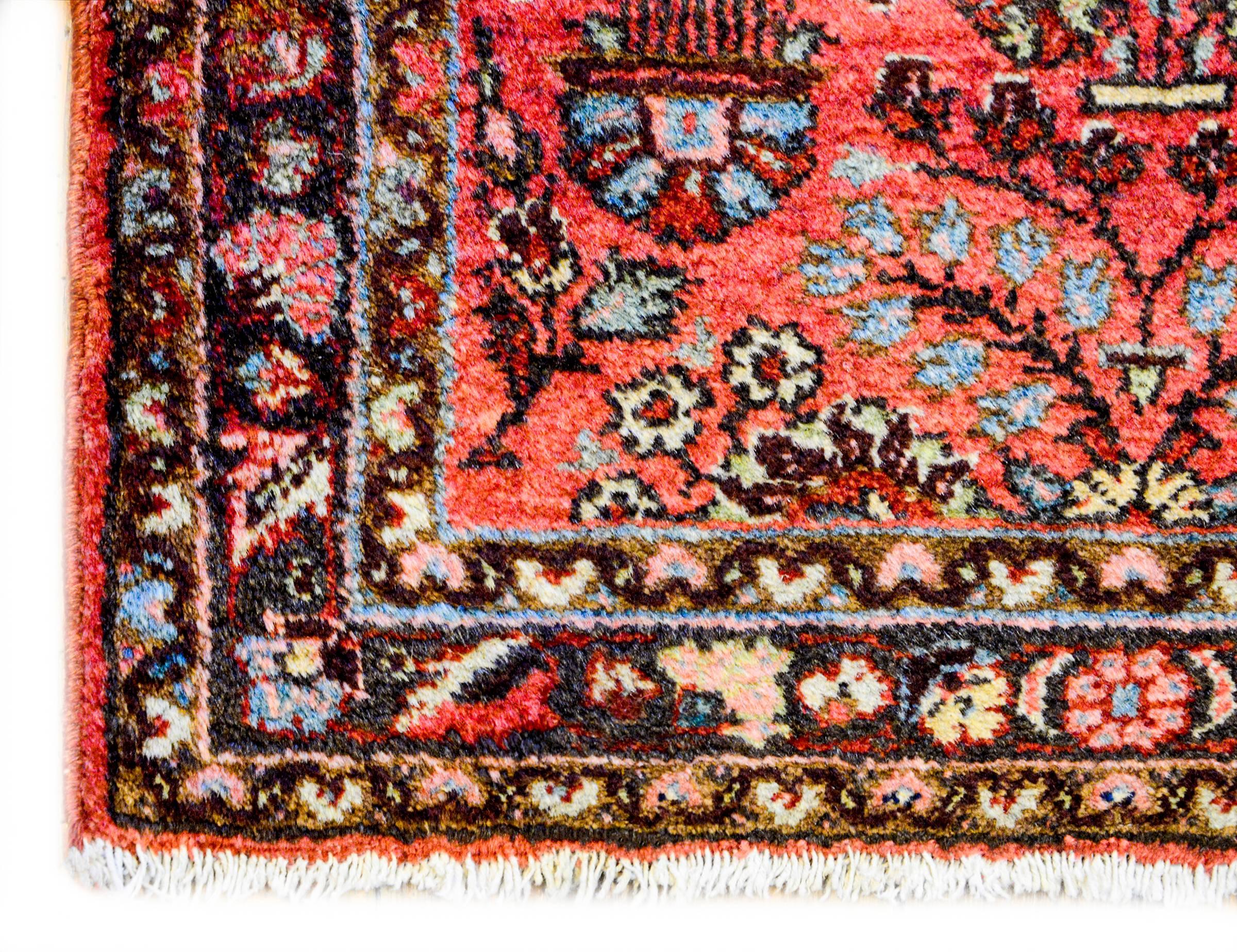 Persian Exceptional Early 20th Century Petite Lilihan Rug
