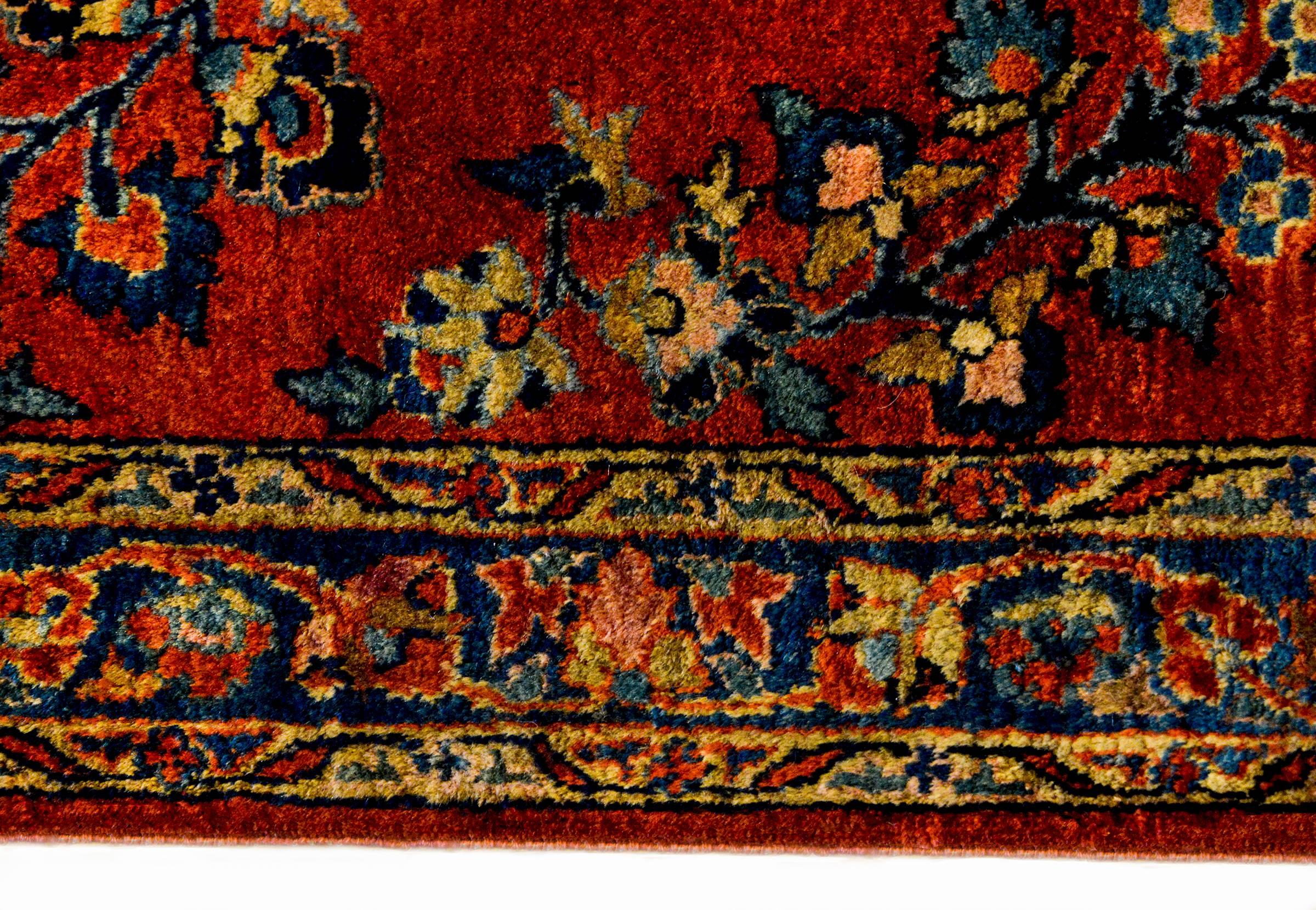 Persian Exquisite Early 20th Century Mohajeran Sarouk Rug For Sale