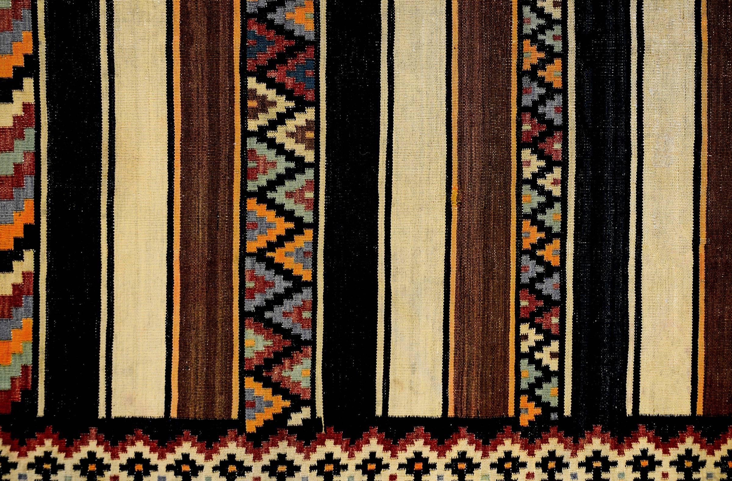 Vegetable Dyed Fantastic Mid-20th Century Shahseven Kilim  For Sale