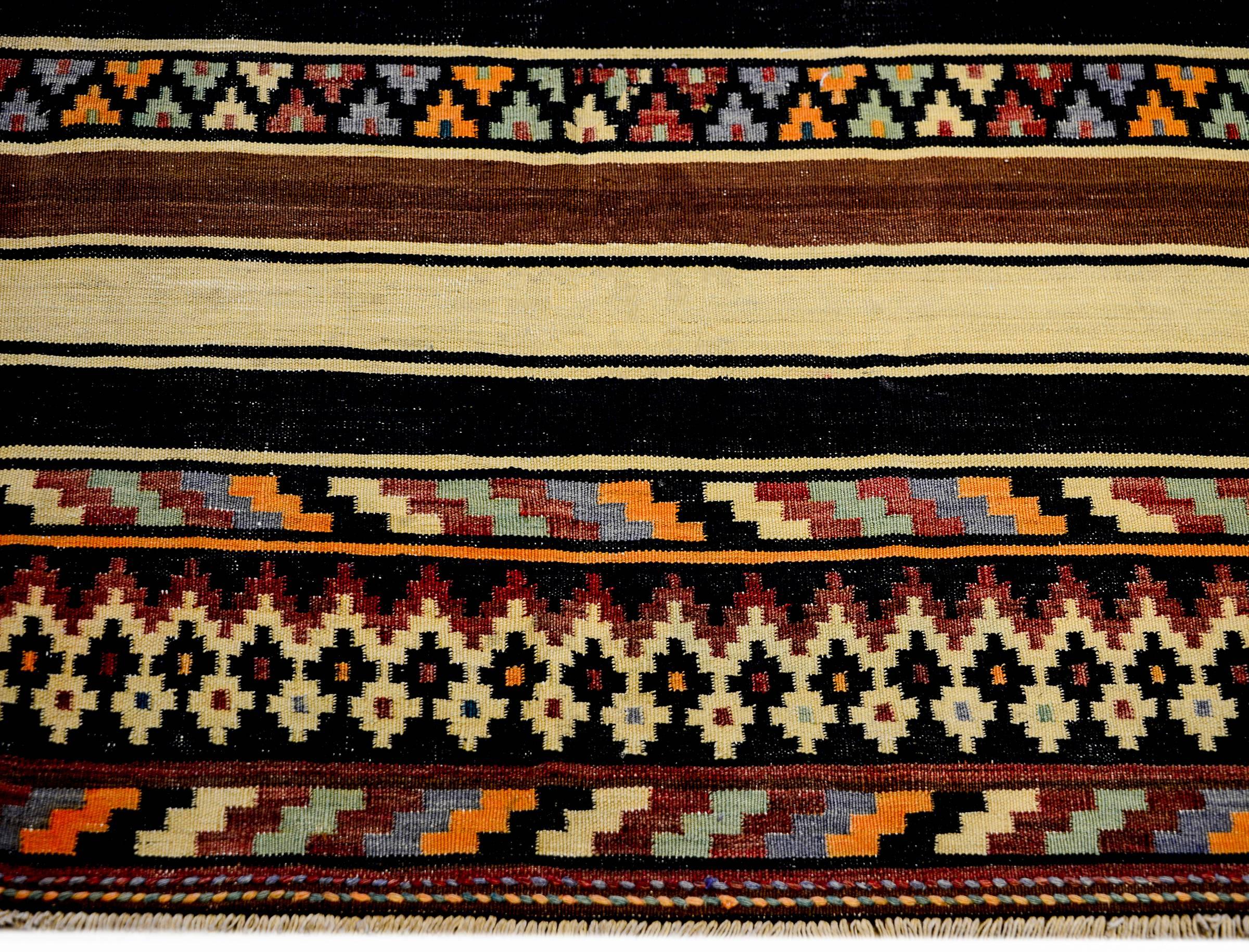 Fantastic Mid-20th Century Shahseven Kilim  In Good Condition For Sale In Chicago, IL