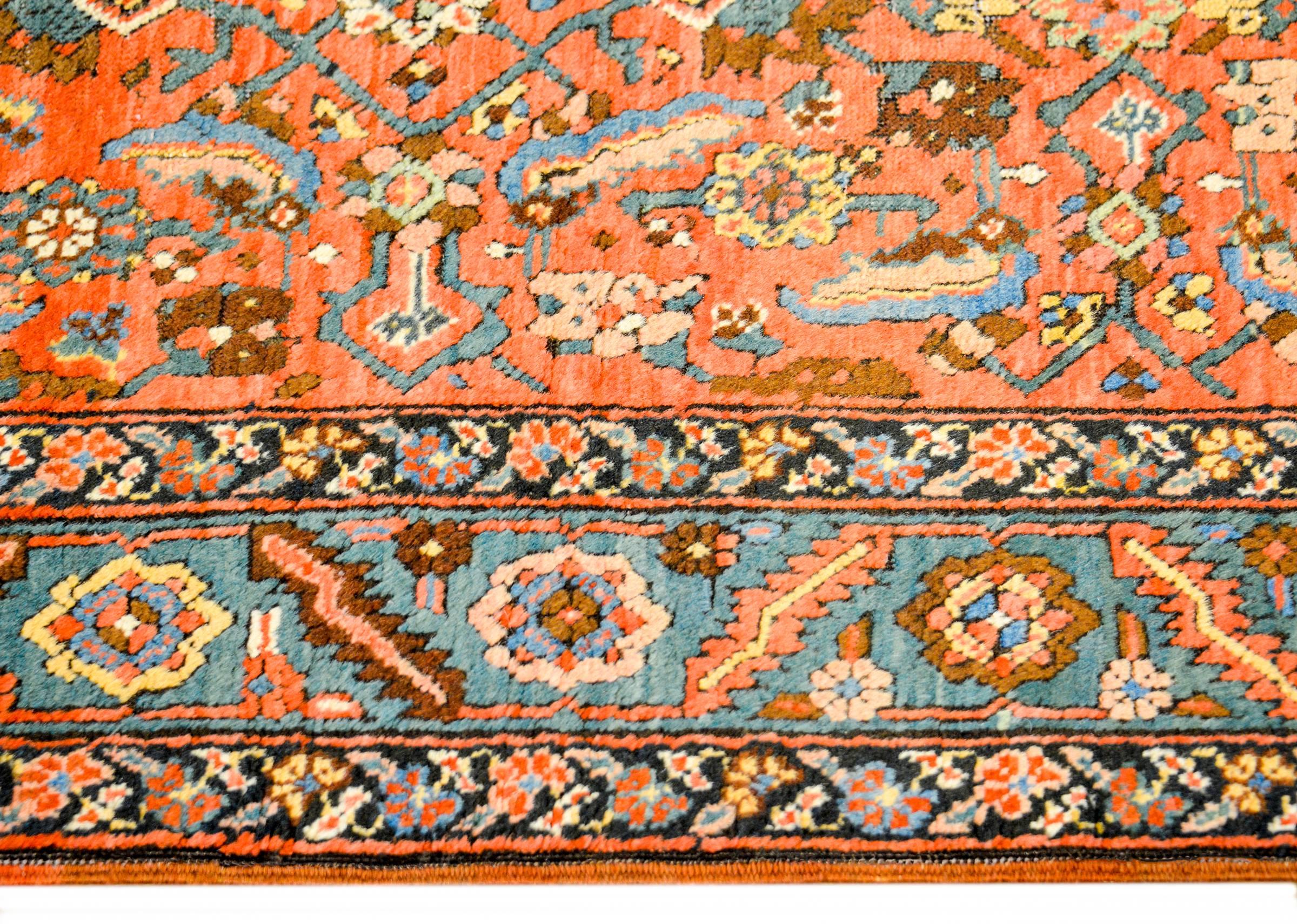Perse Merveilleux tapis de couloir Heriz du début du XXe siècle en vente