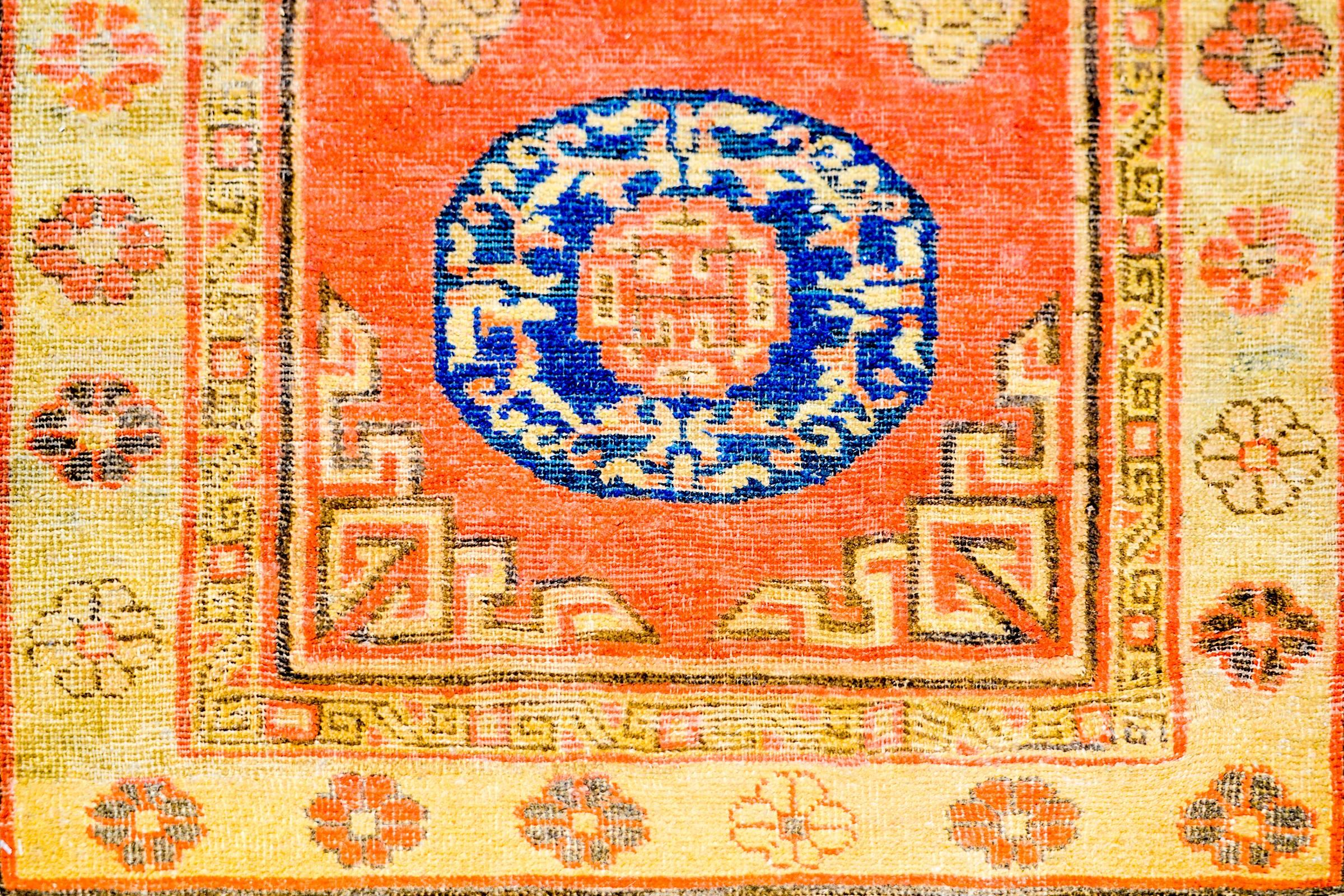 Central Asian Beautiful Early 20th Century Khotan Rug