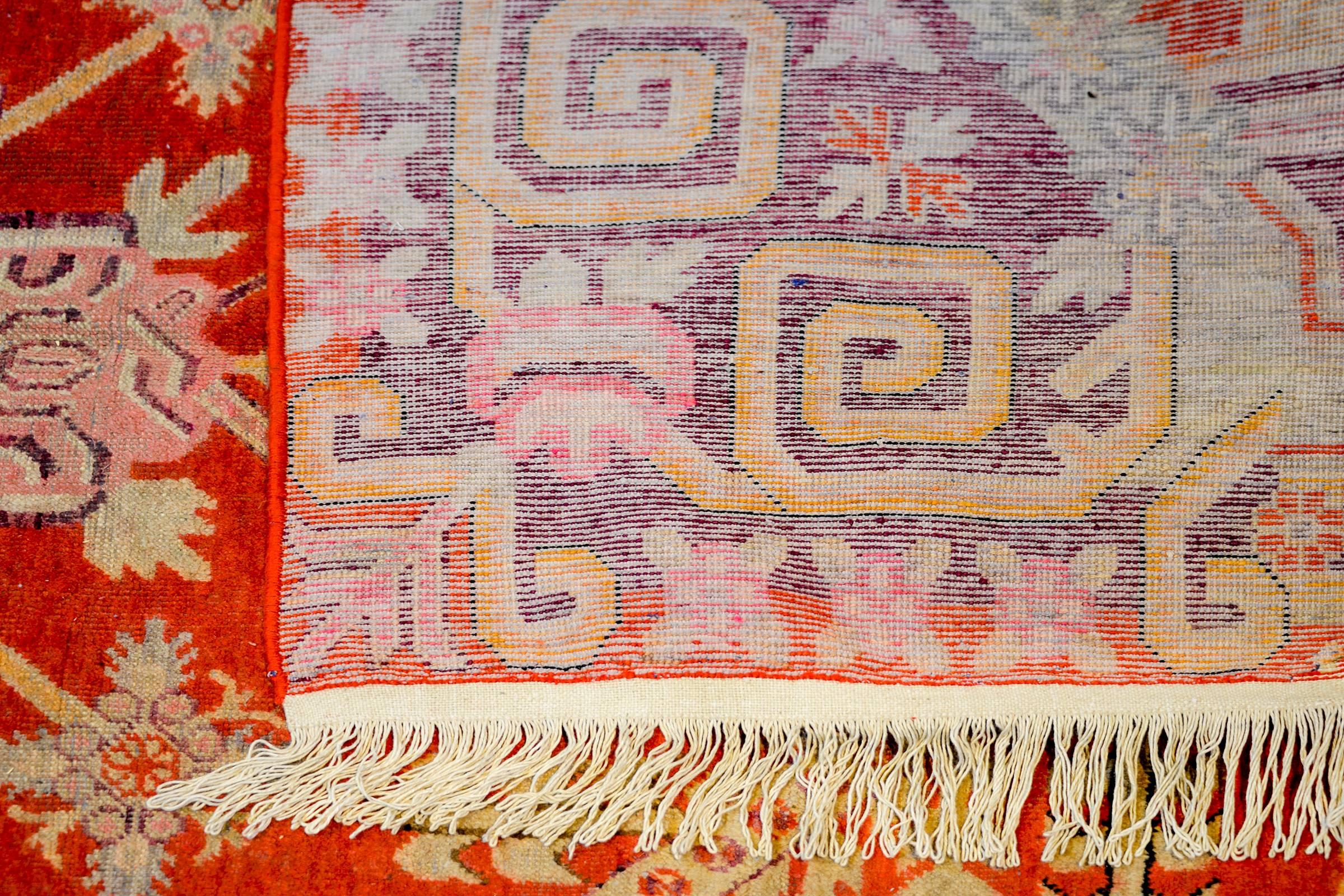 Ungewöhnlicher Samarghand-Teppich aus dem frühen 20. Jahrhundert (Mitte des 20. Jahrhunderts)