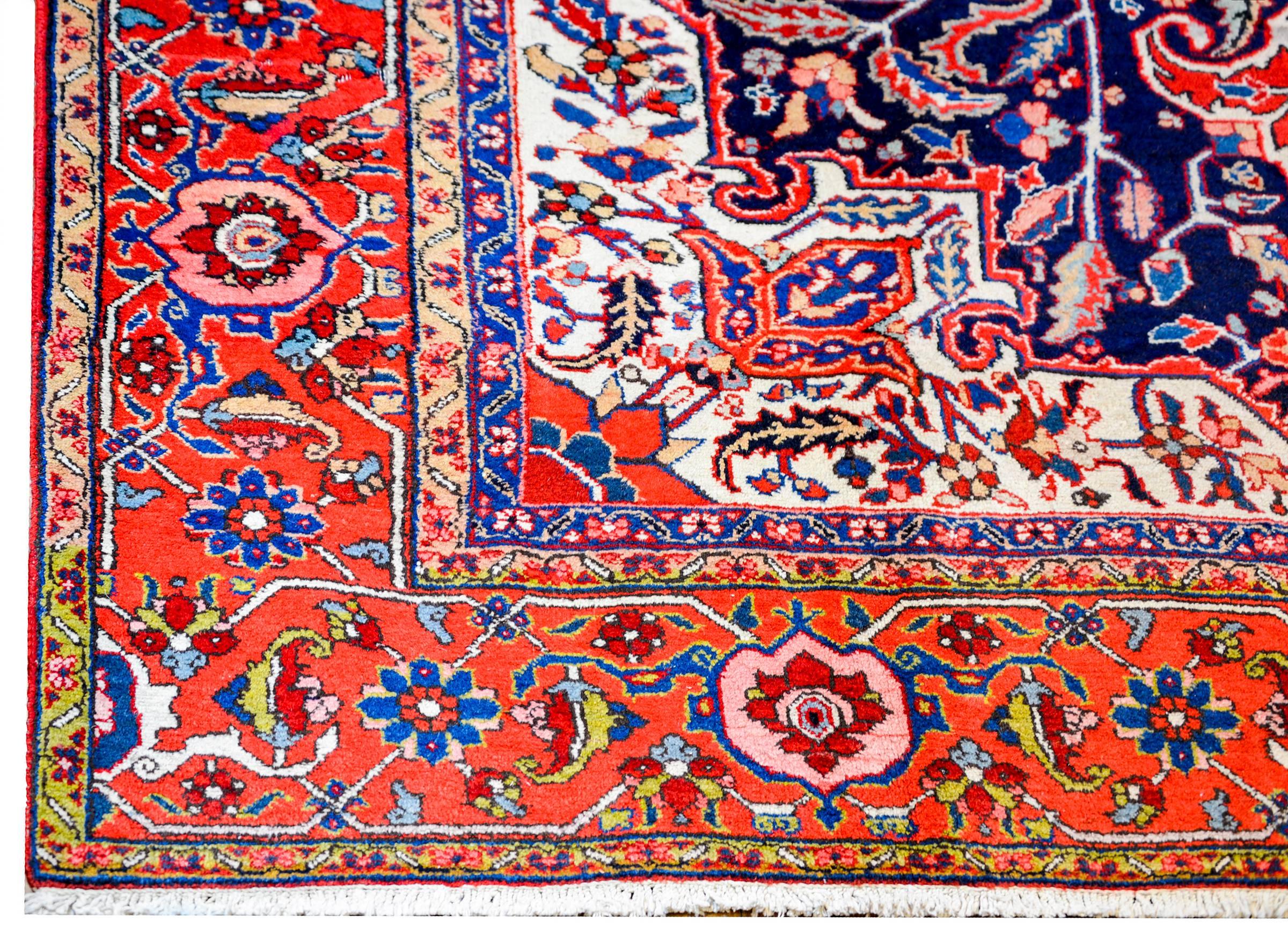 Atemberaubender Heriz Teppich im Vintage-Stil (Heriz Serapi) im Angebot