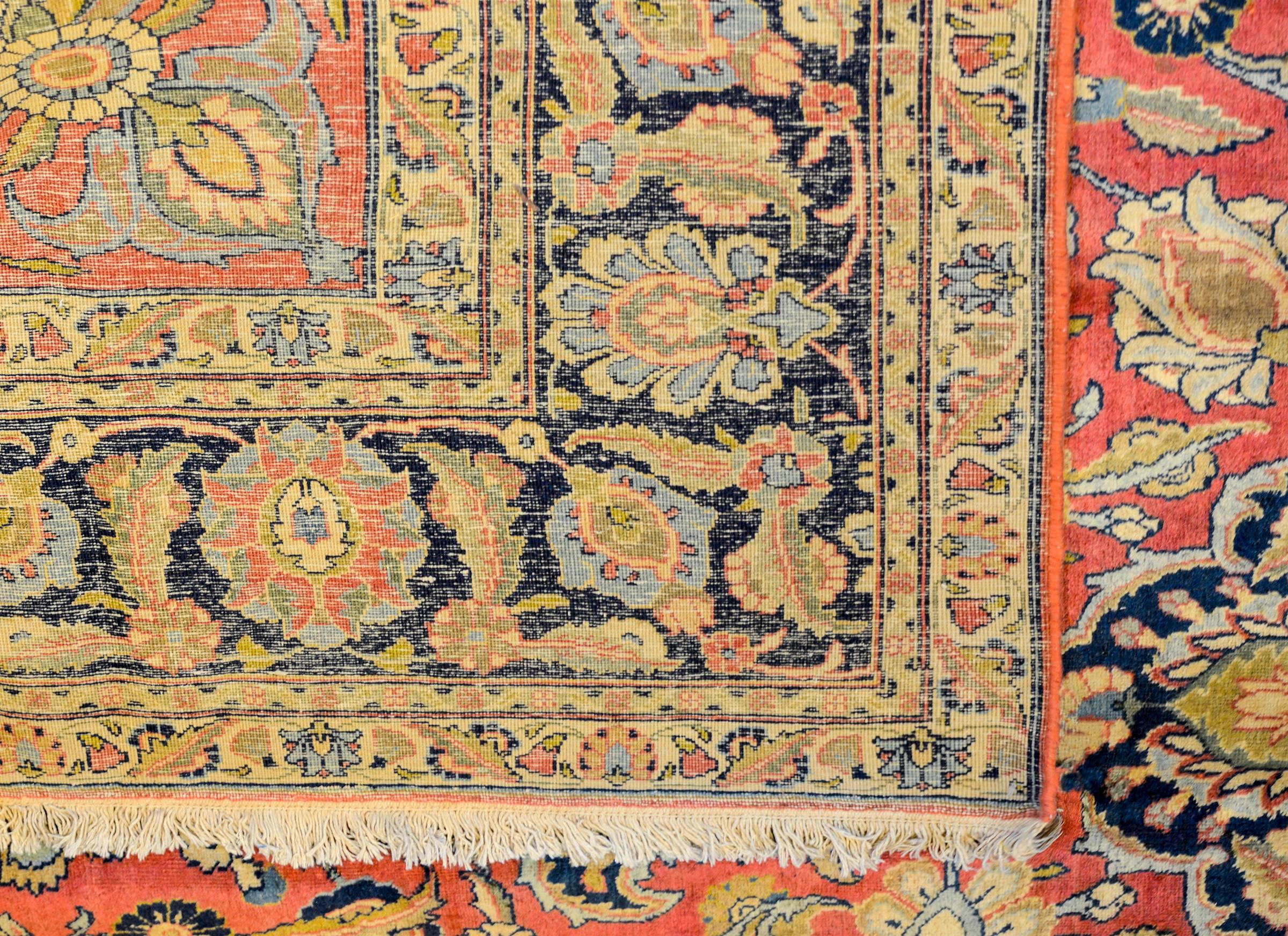 Incredibile tappeto Tabriz della metà del XX secolo In condizioni buone in vendita a Chicago, IL